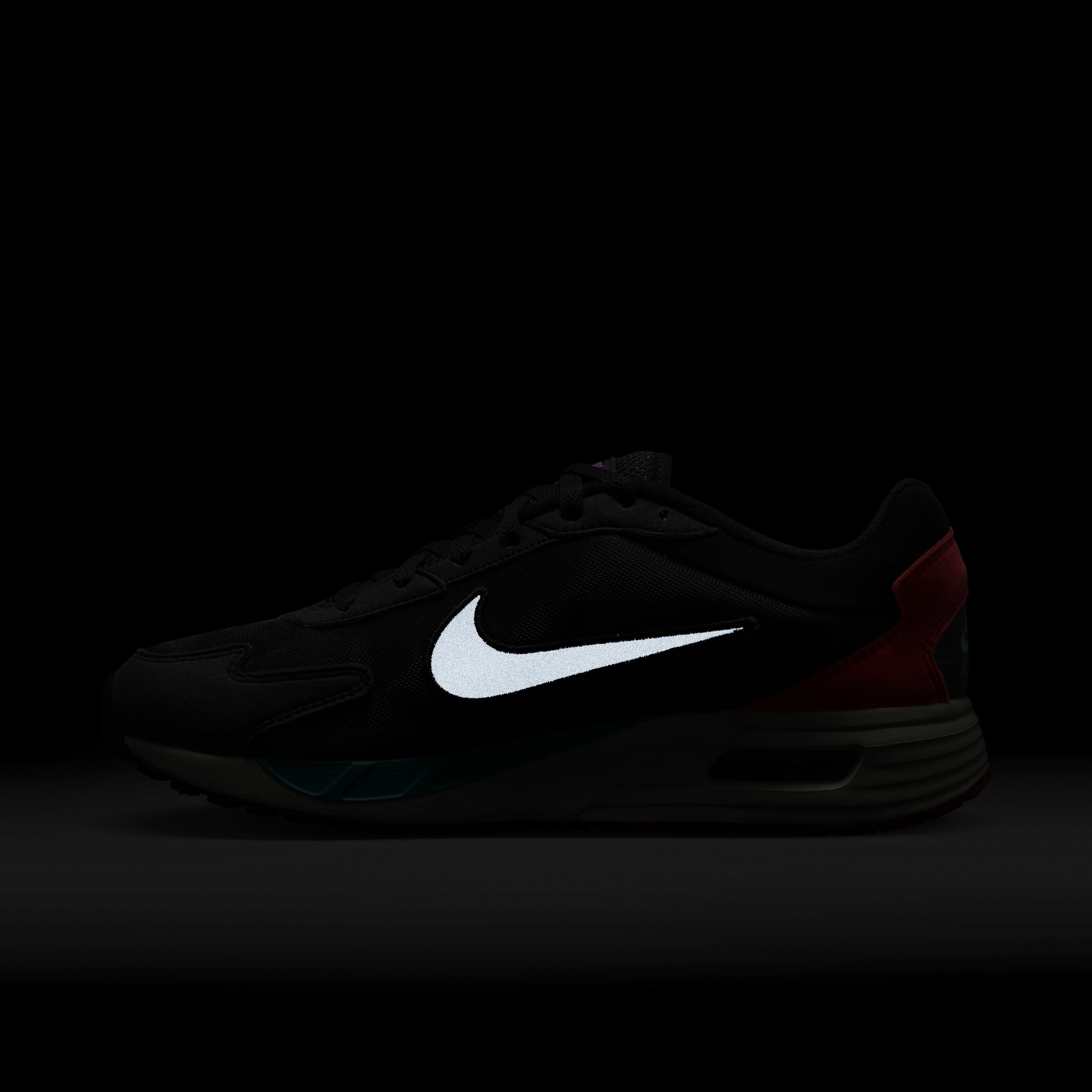 Nike Air Max Solo image number 10