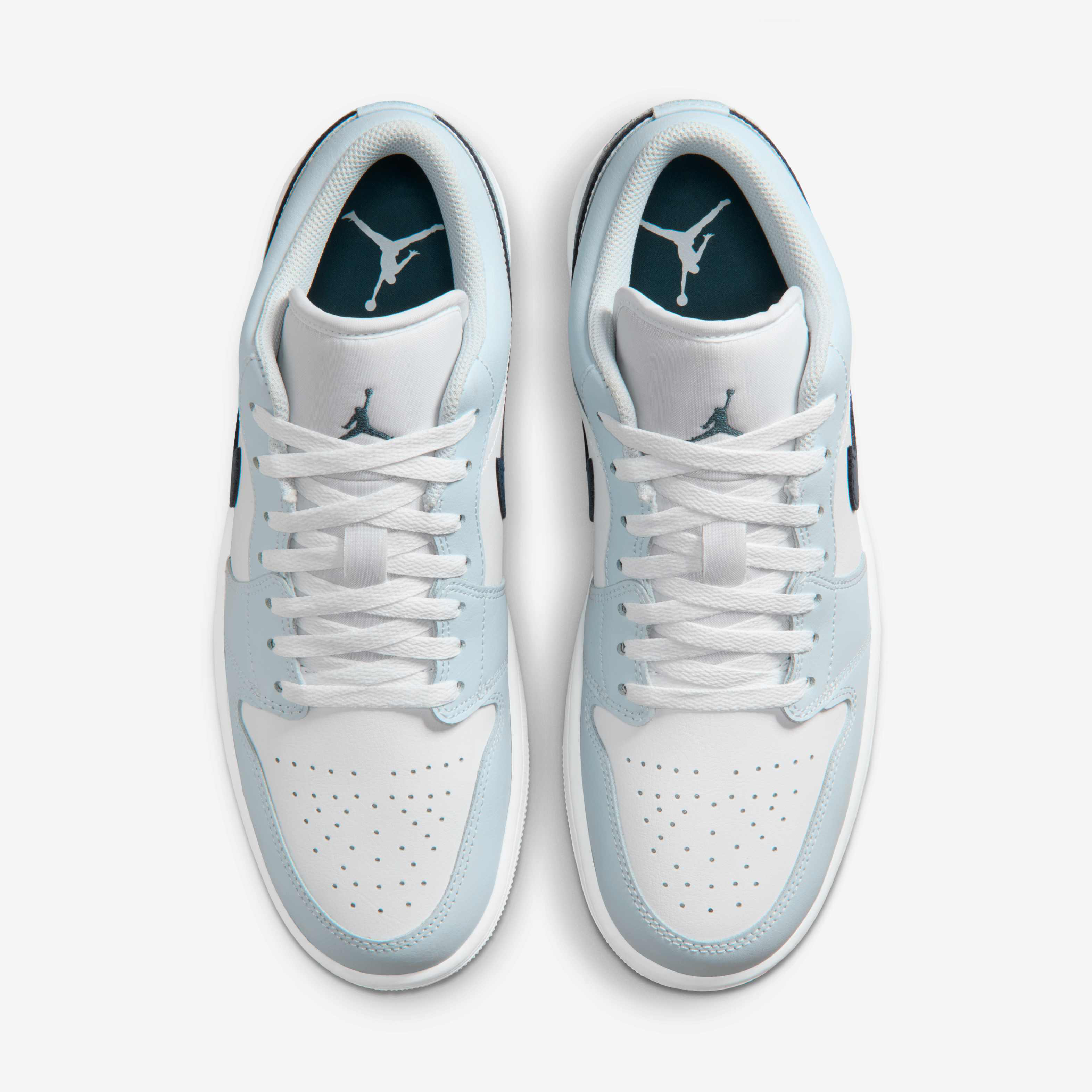 Air Jordan 1 Low image number 3