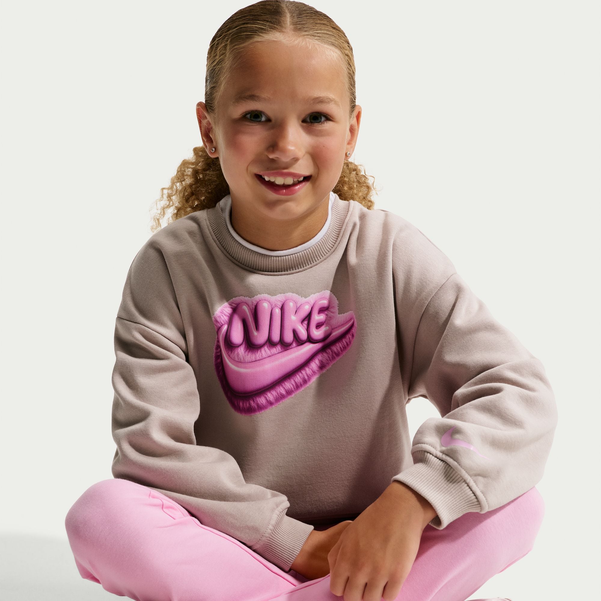 Nike image number 6