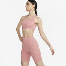 Nike Universa