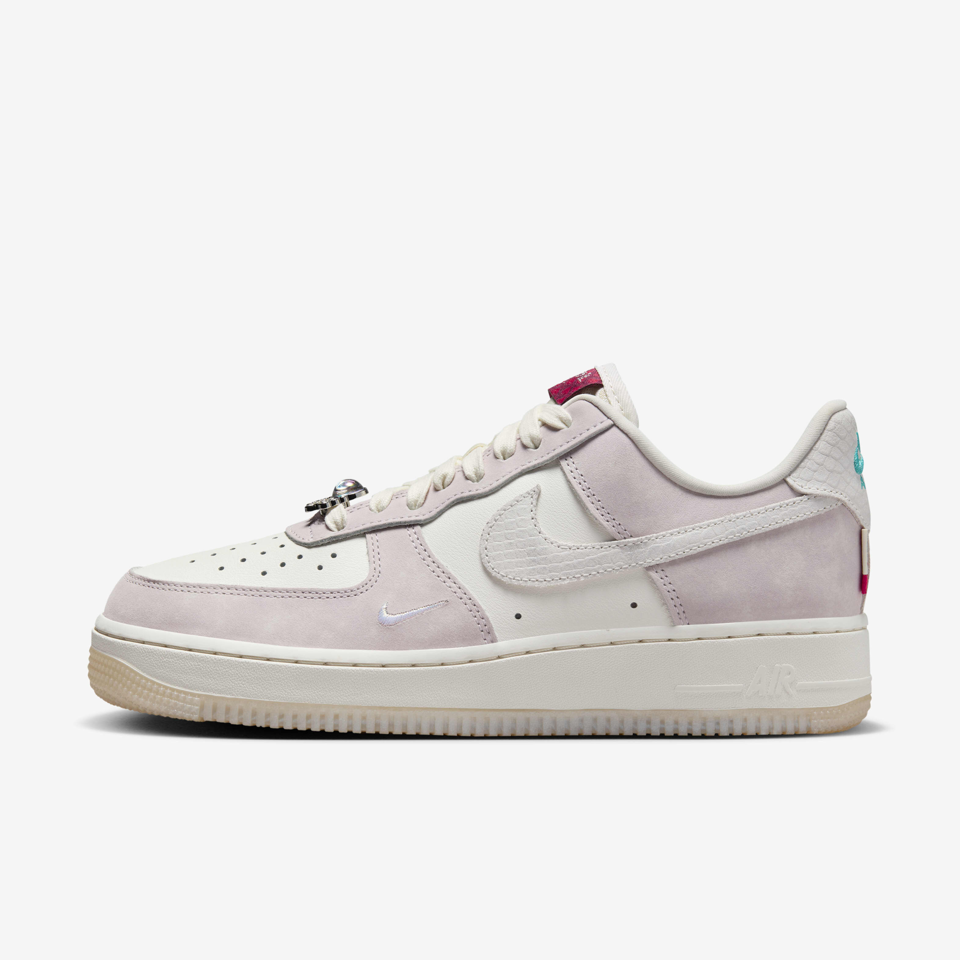 air force 1 07 lx women
