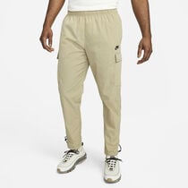 Nike Sportswear Repeat