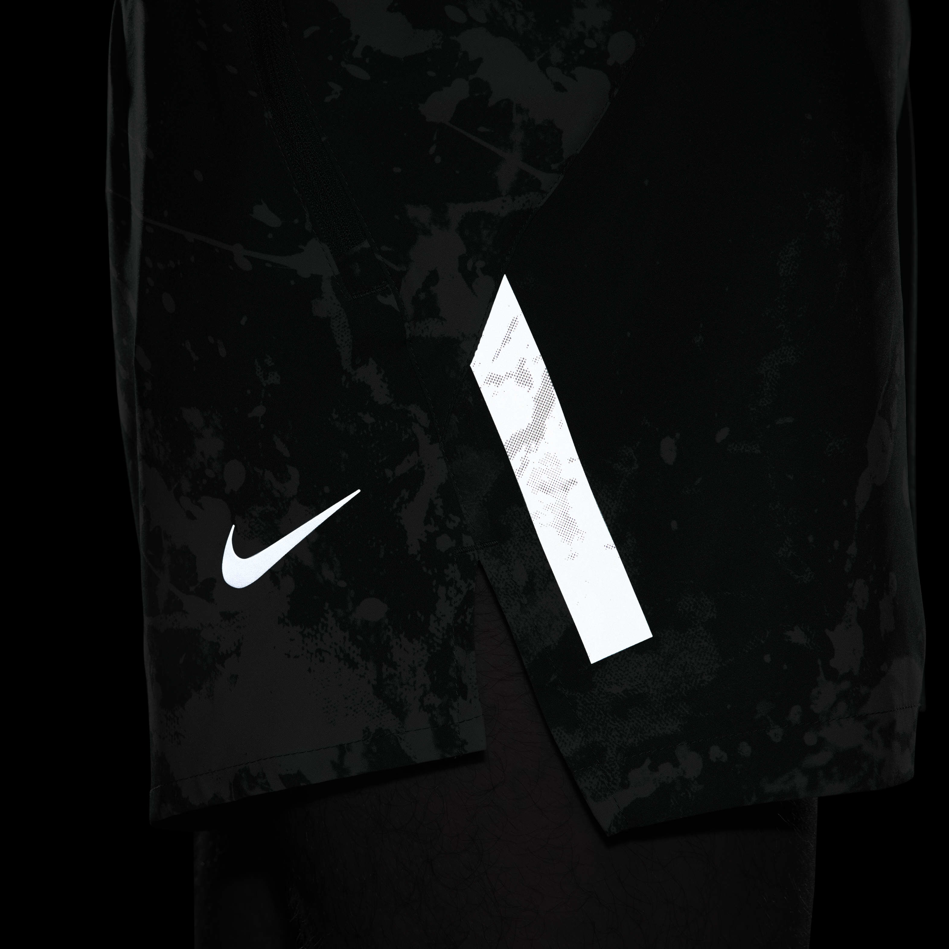 نايكي دراي-فت رن ديفيجن سترايد image number 11