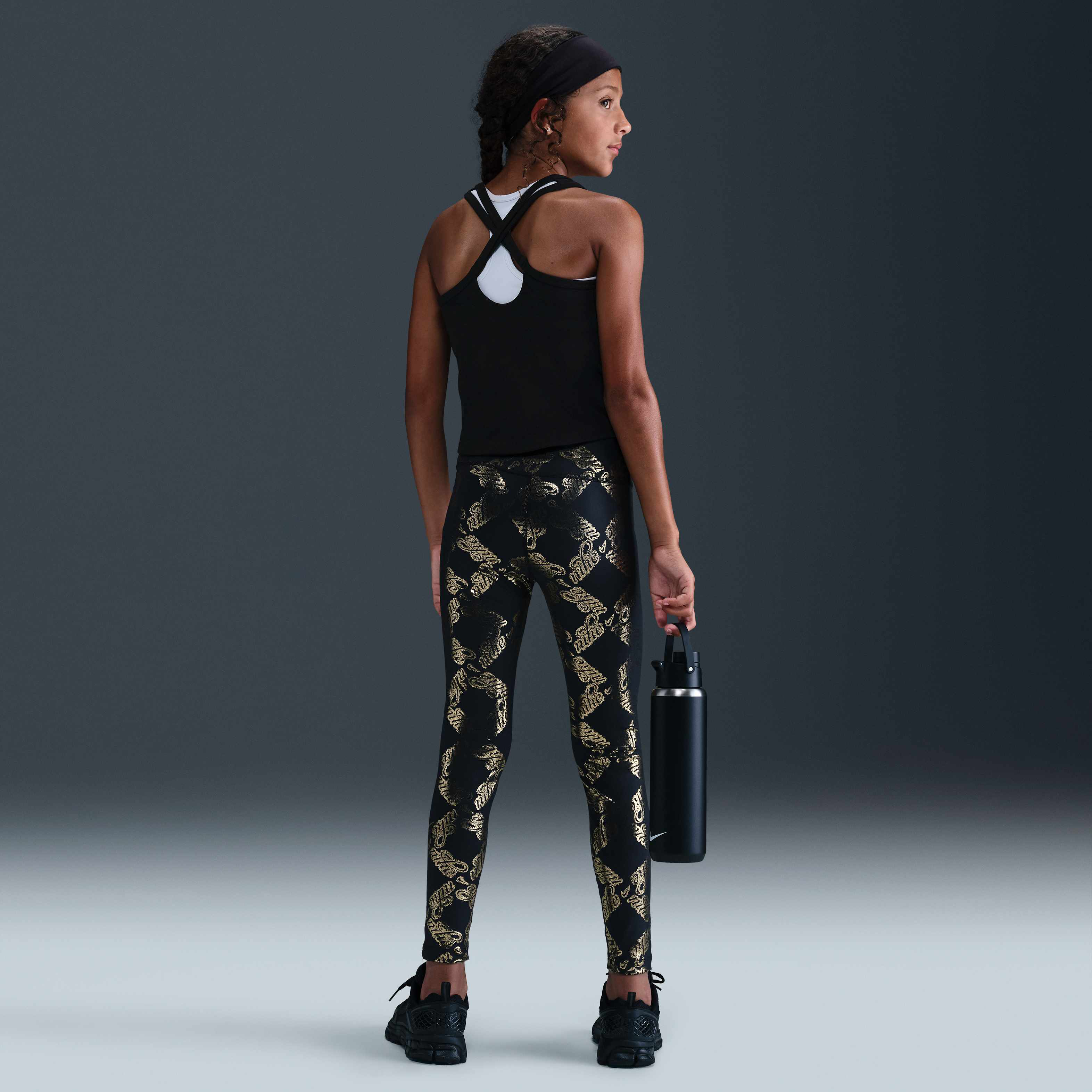 Nike Dri-FIT One image number 4
