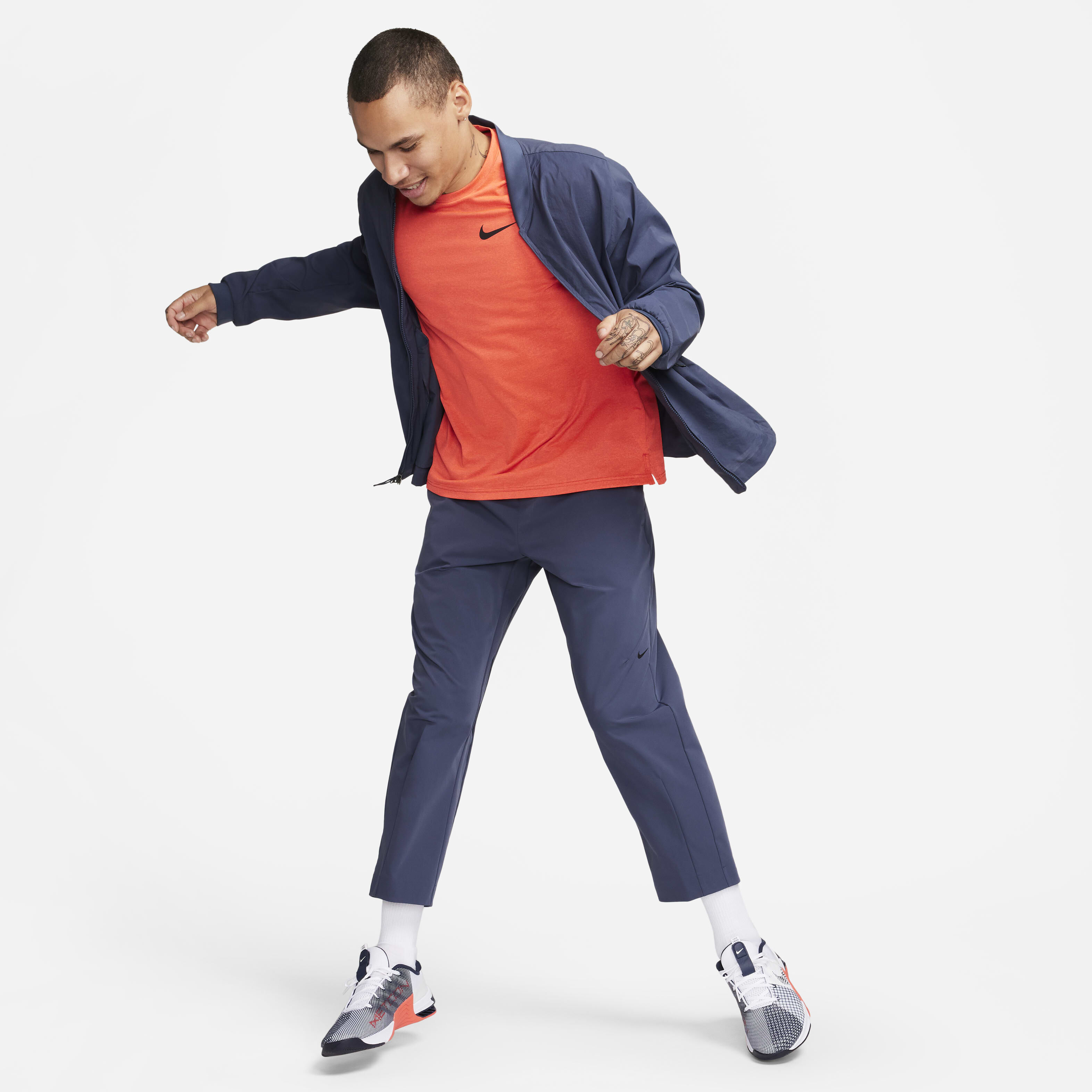 Nike APS image number 8