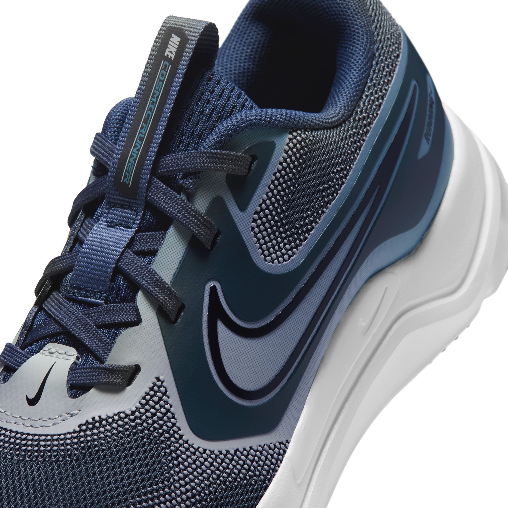 Nike Cosmic Runner image number 9
