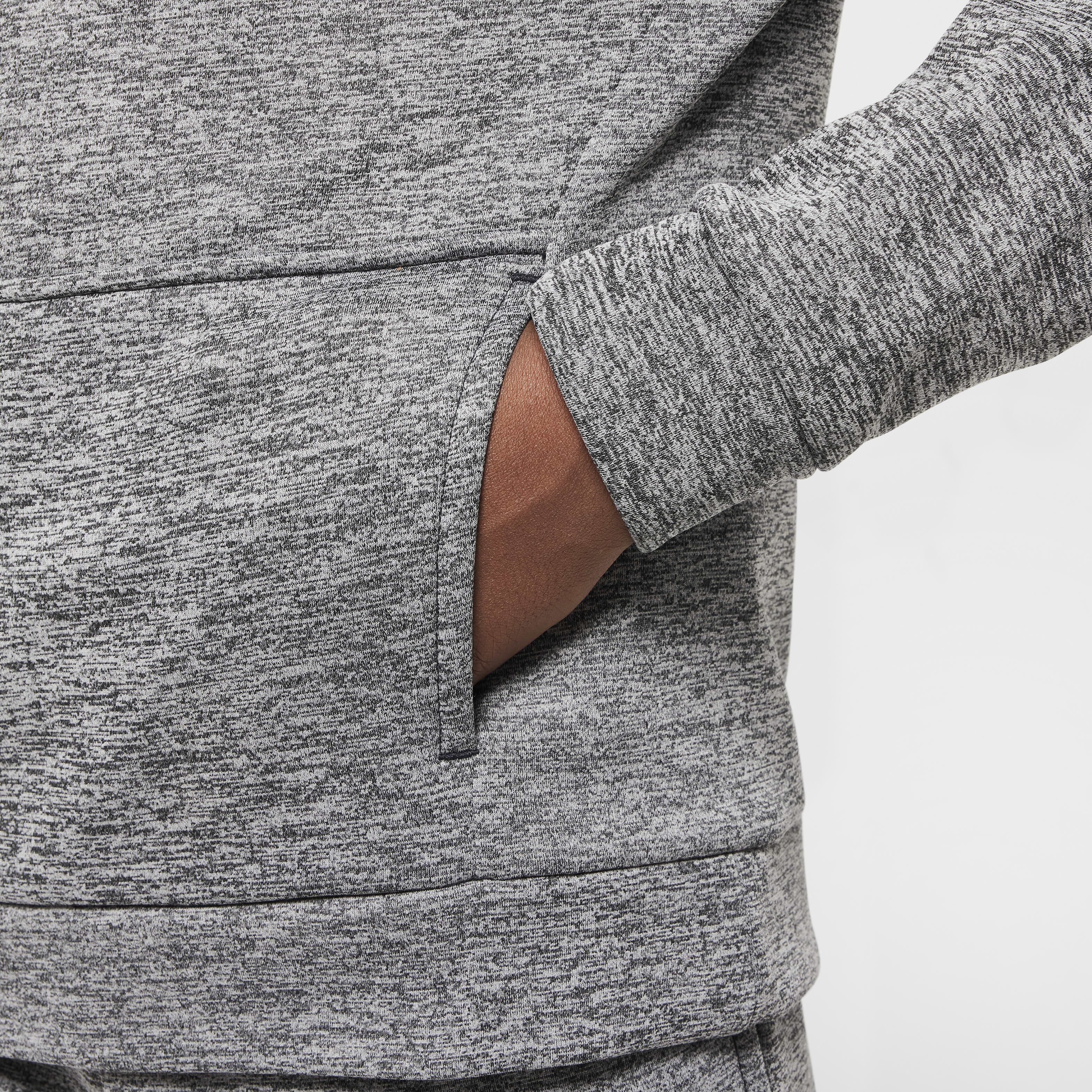 Nike Multi Stain Repel image number 4