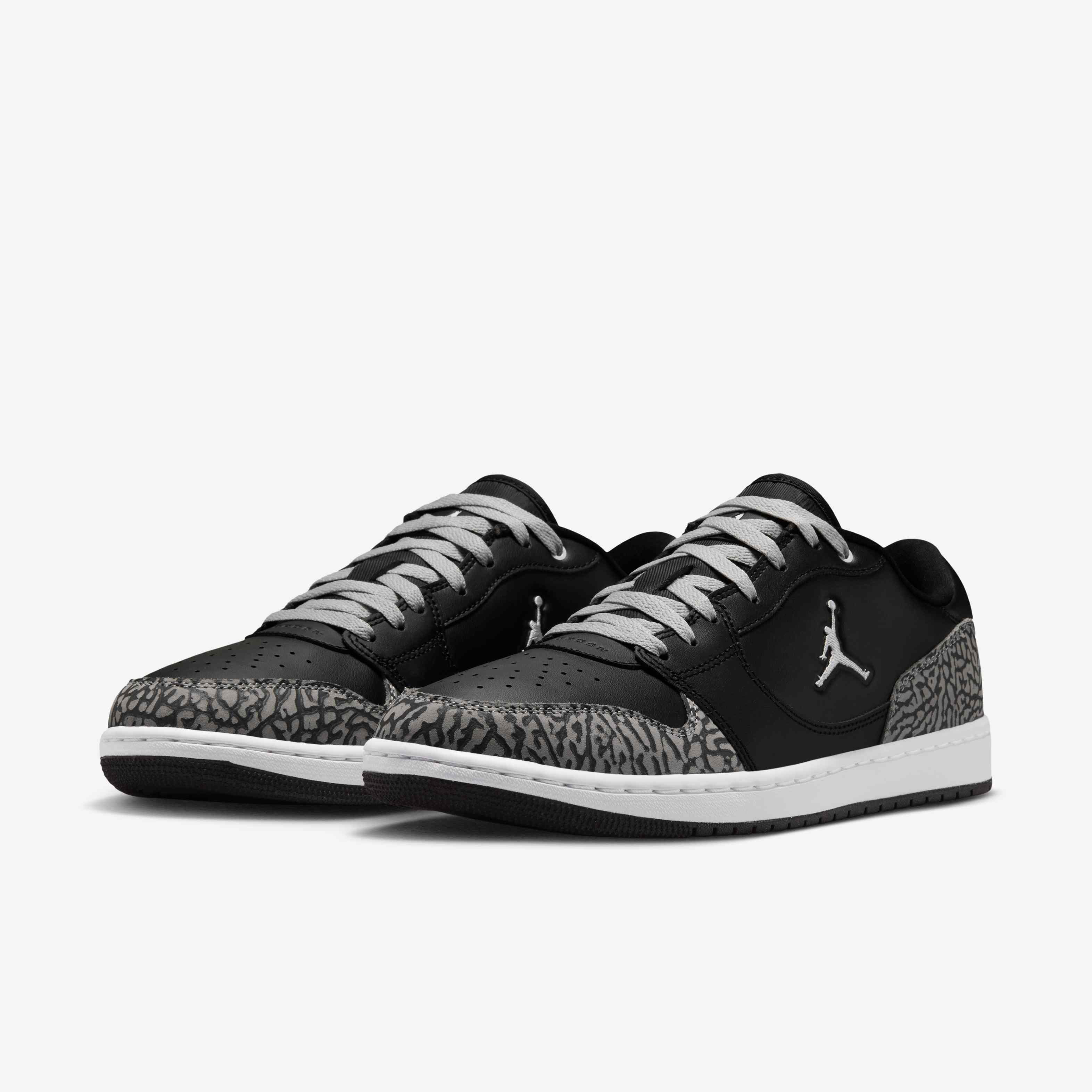Jordan Court Connect Low SE image number 4
