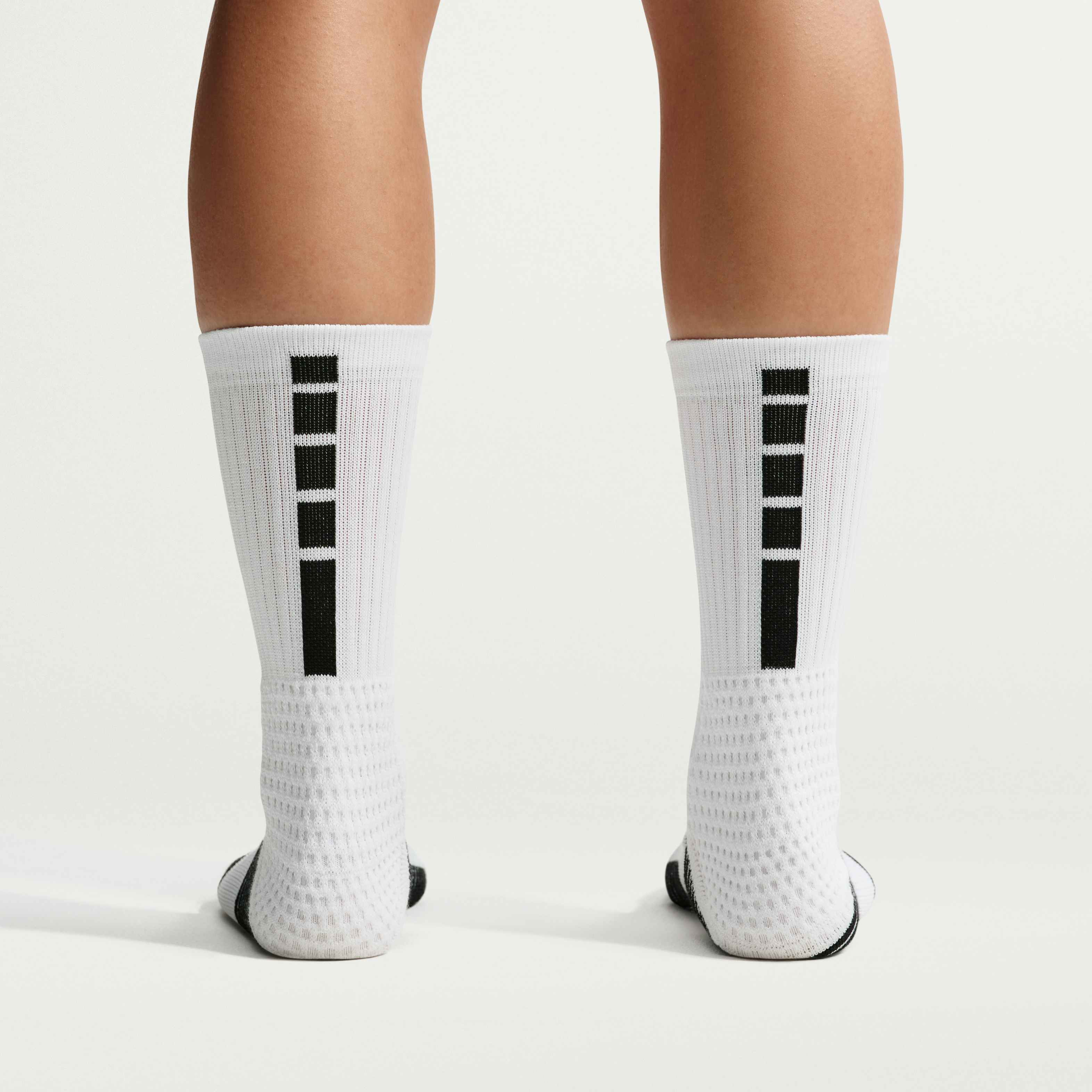 Nike Elite 2.0 image number 2