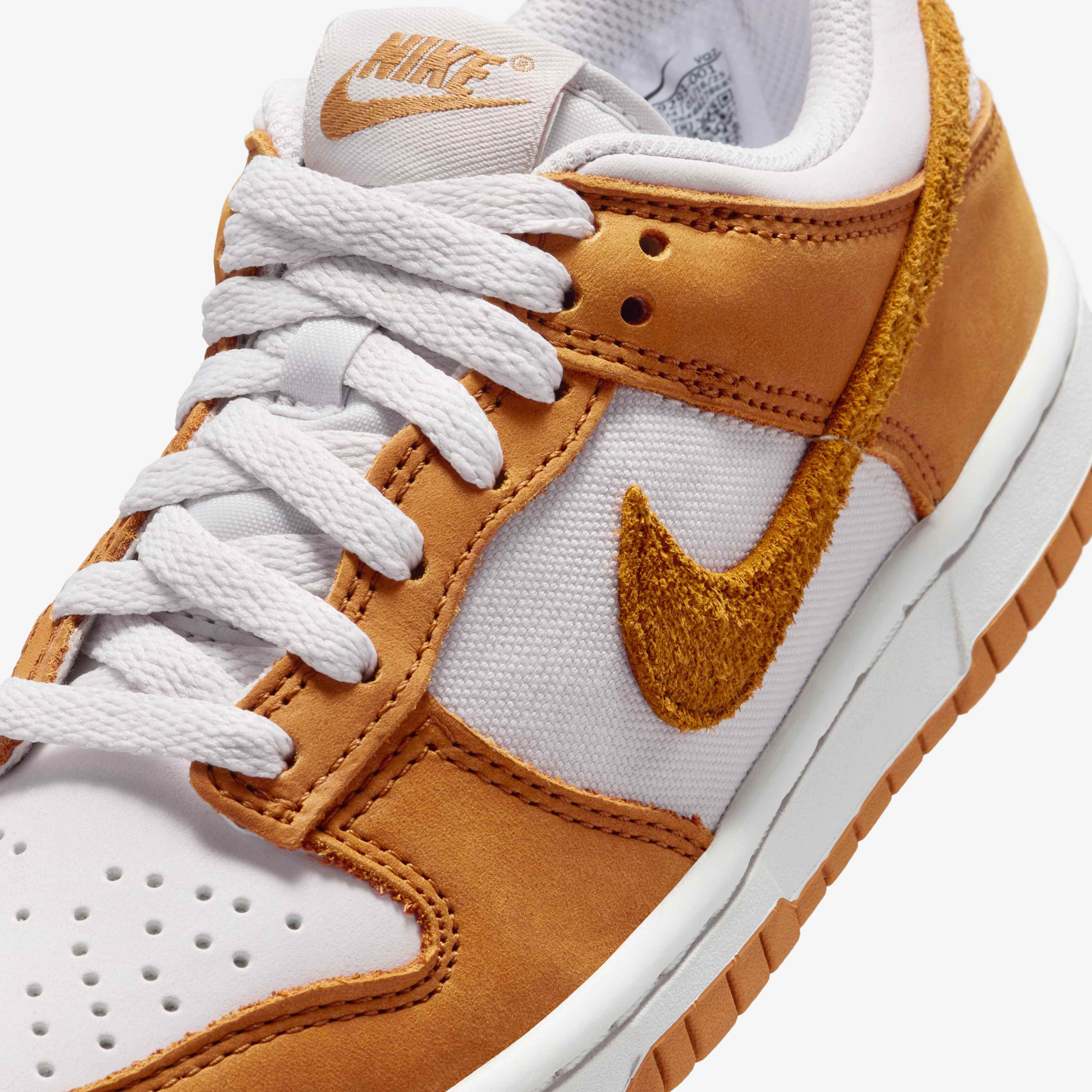 Nike Dunk Low SE image number 6