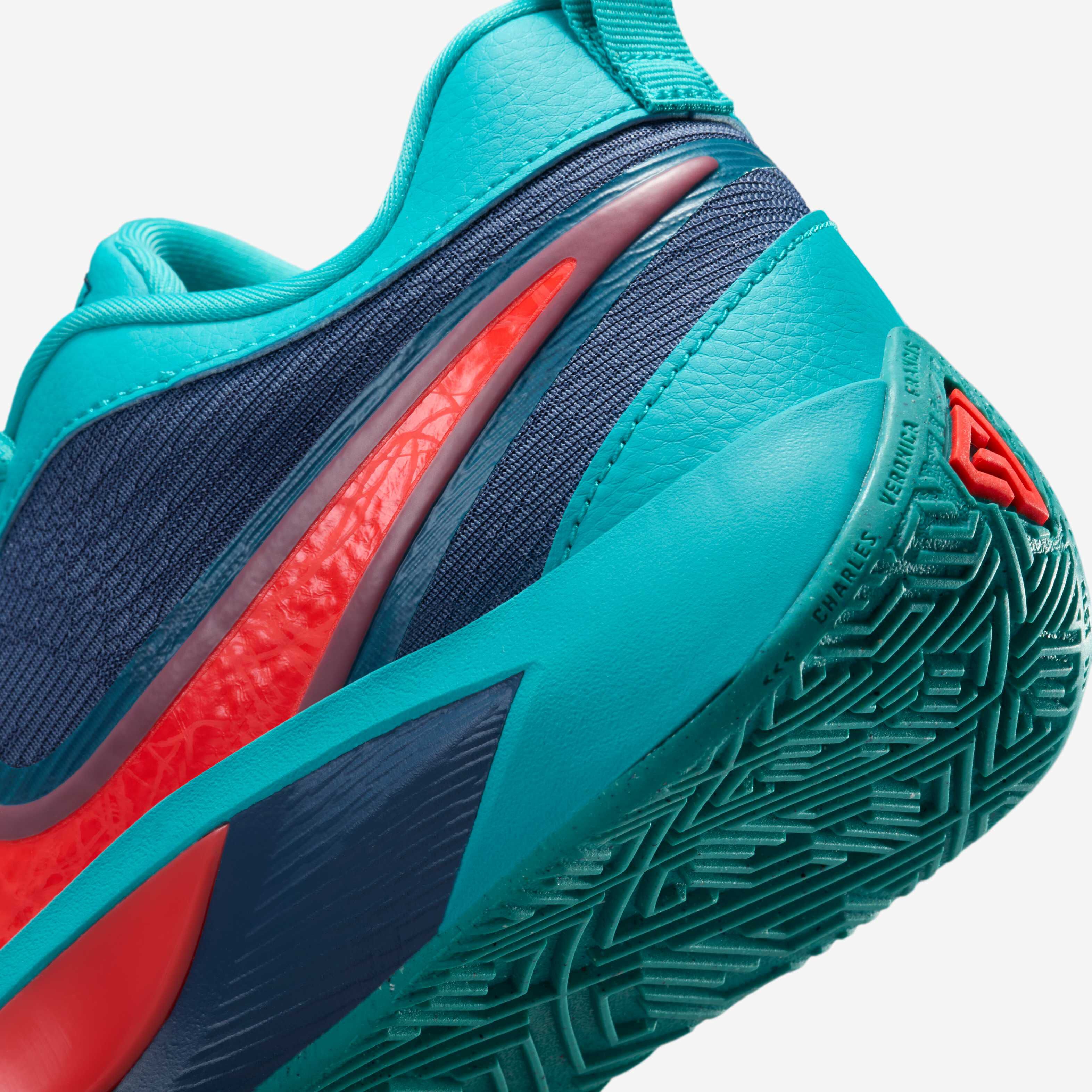 Giannis Freak 6 image number 7