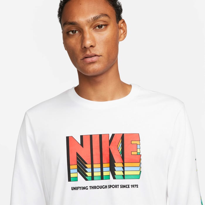 نايكي سبورتسوير image number 2 نايكي سبورتسوير image number 2