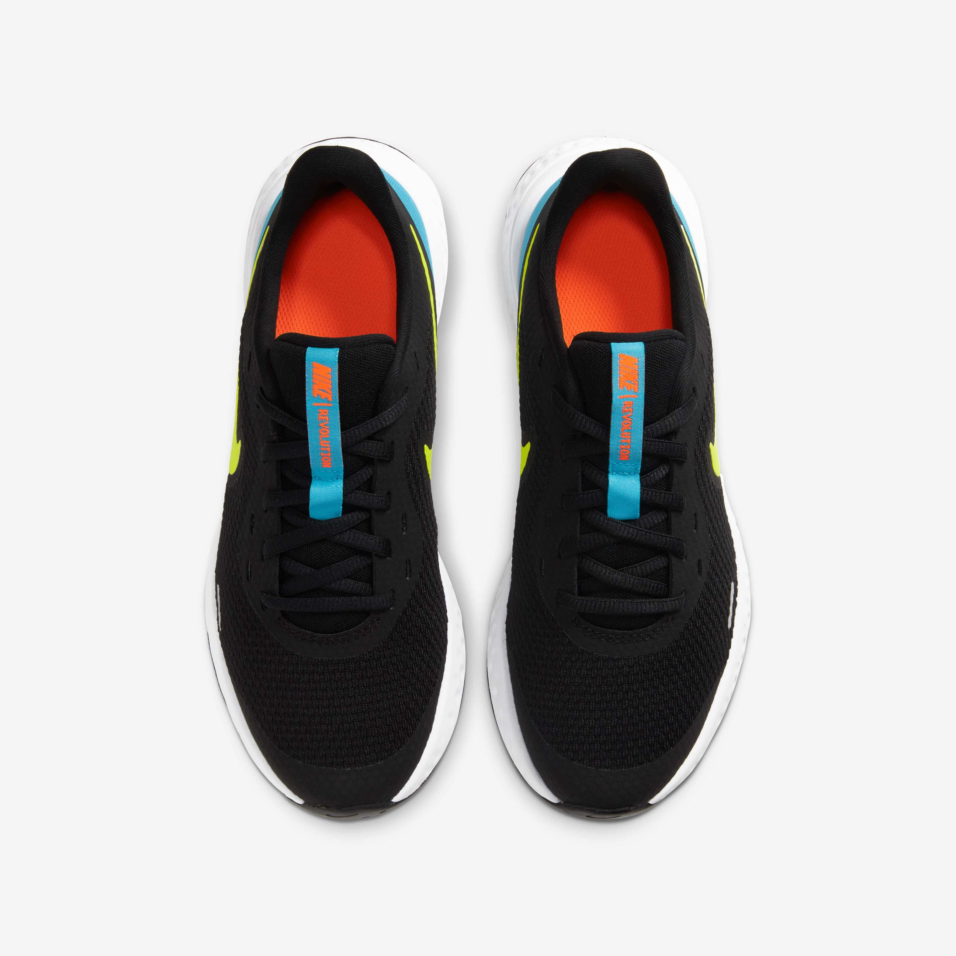 Nike Revolution 5 image number 3