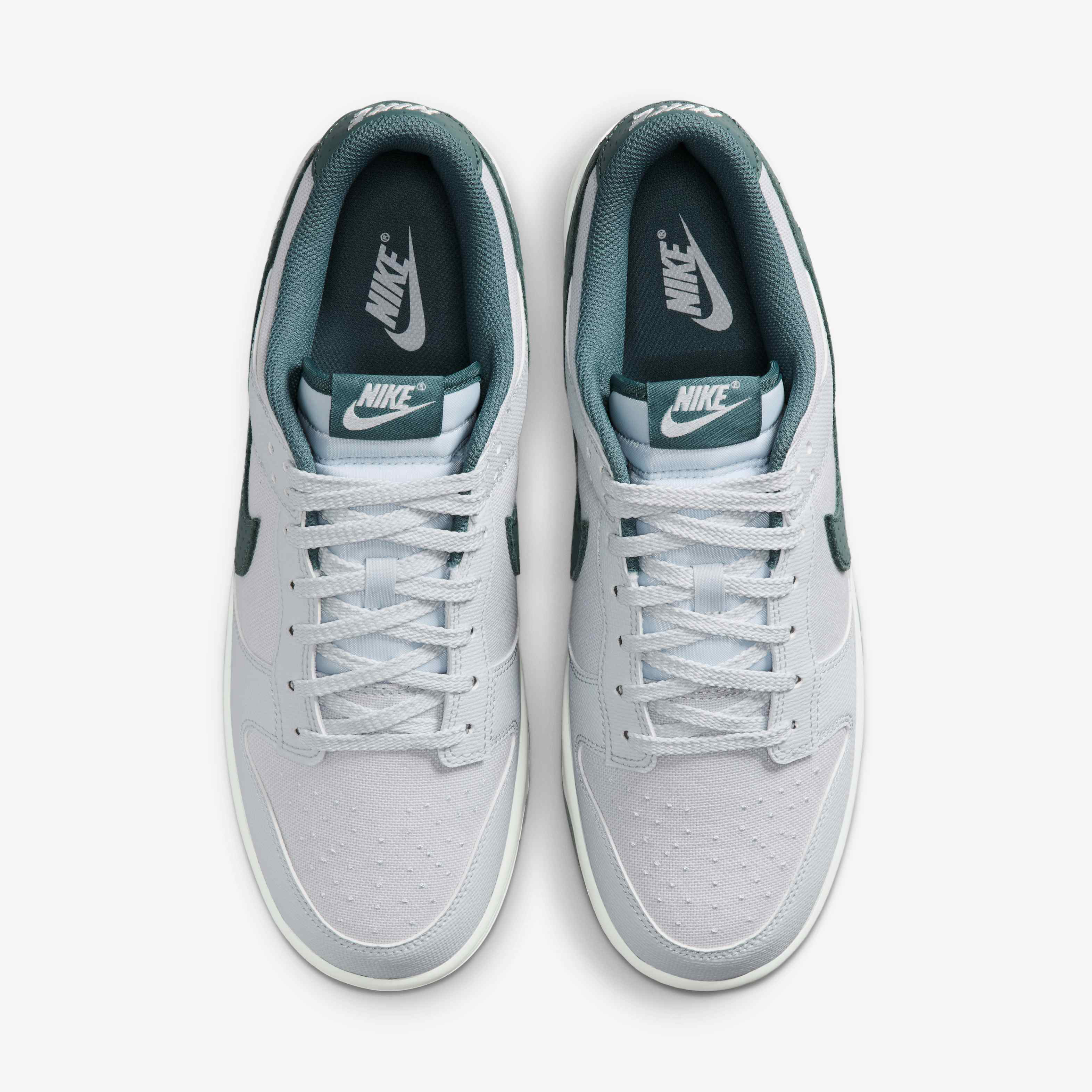 Nike Dunk Low Retro image number 3