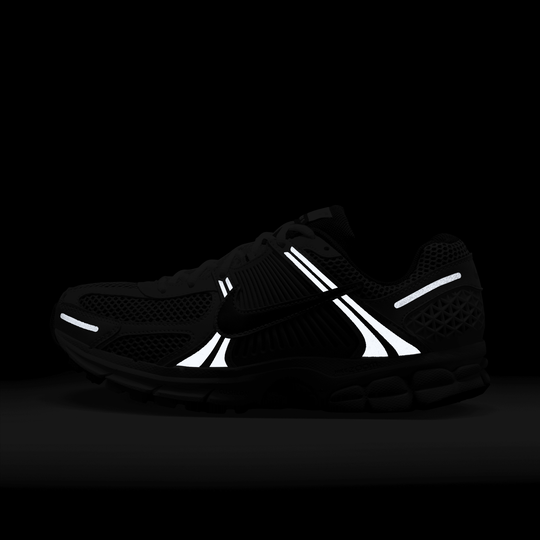 Shop Zoom Vomero 5 Women's Shoes | Nike UAE