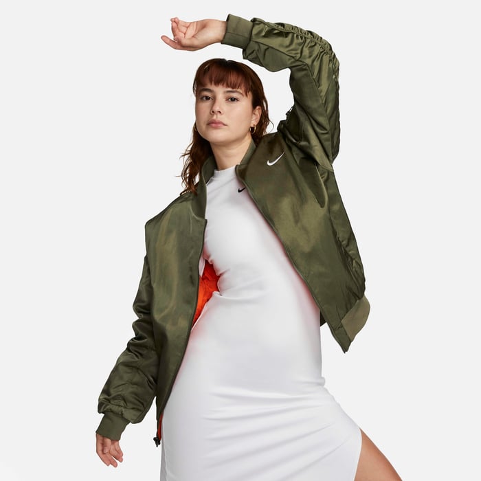 نايكي سبورتسوير image number 0 نايكي سبورتسوير image number 0