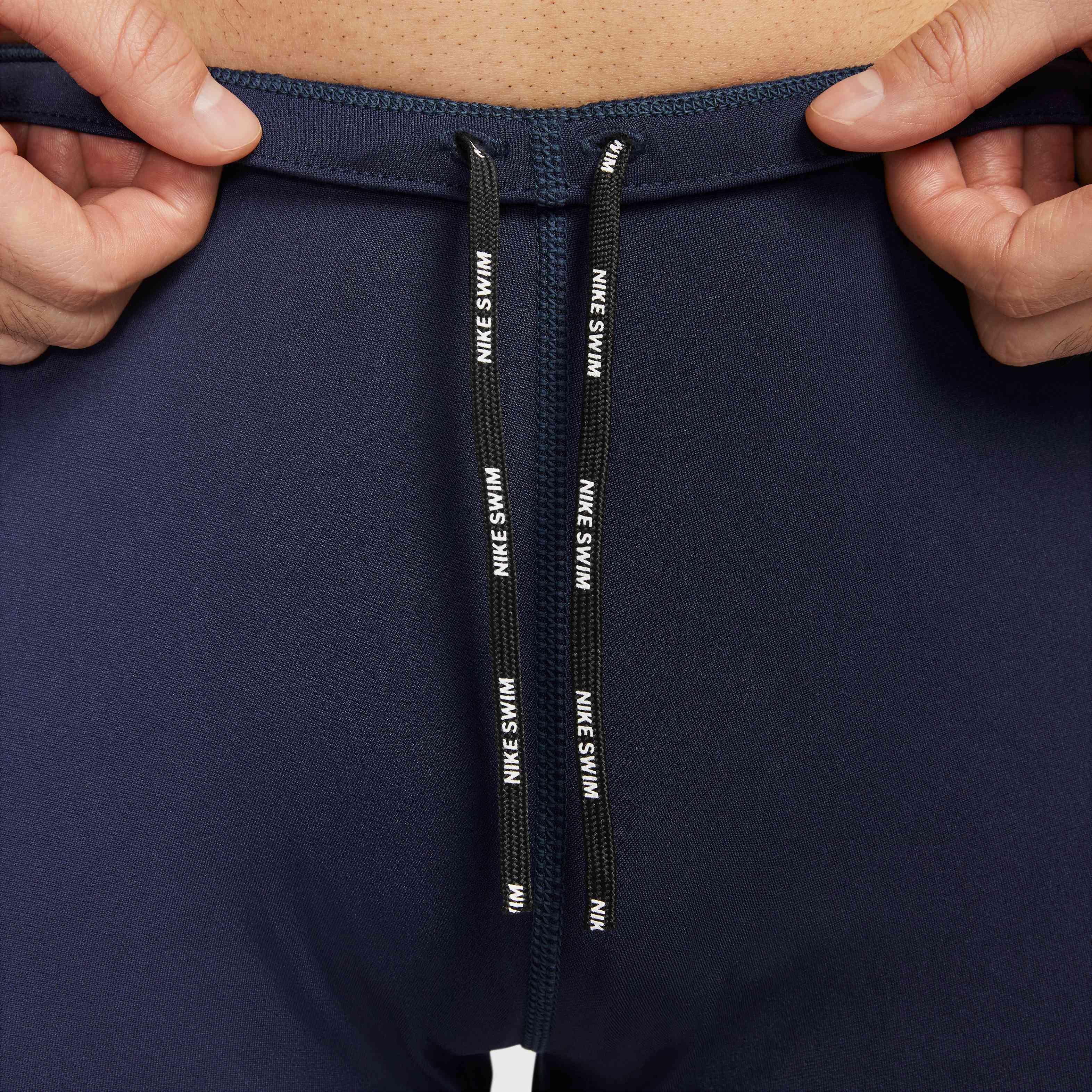 Nike Poly Solid image number 4