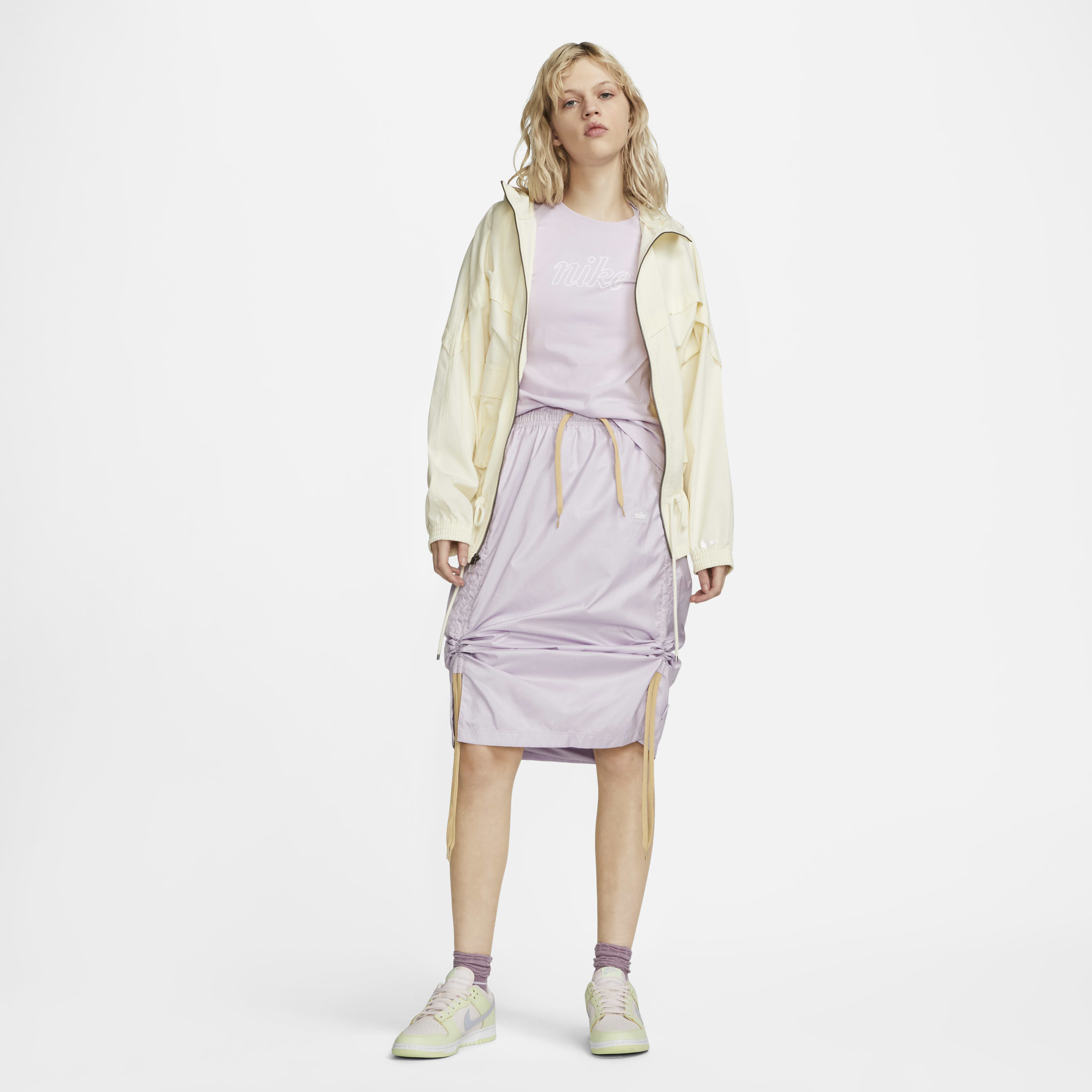 Nike Sportswear Icon Clash image number 4