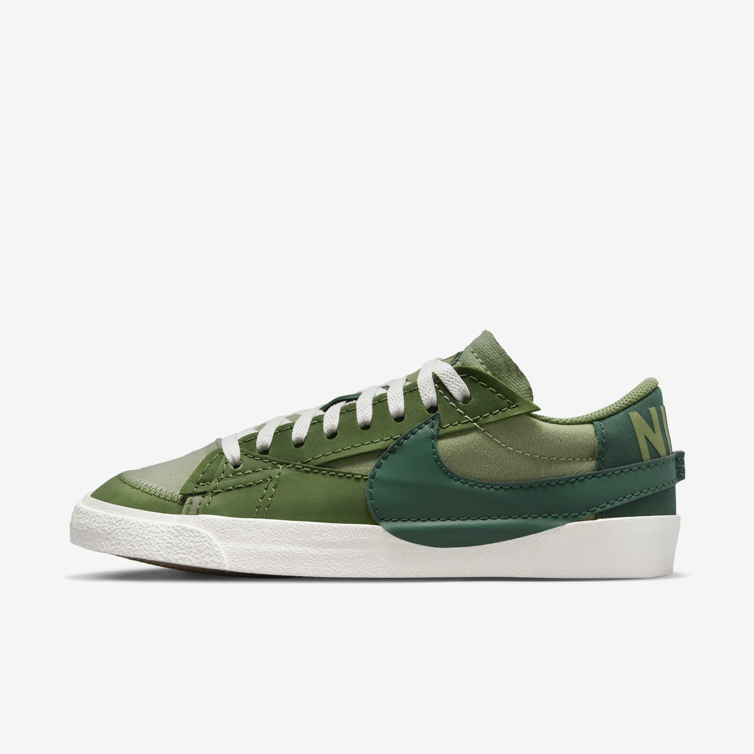 Nike Blazer Low '77 Jumbo image number 0