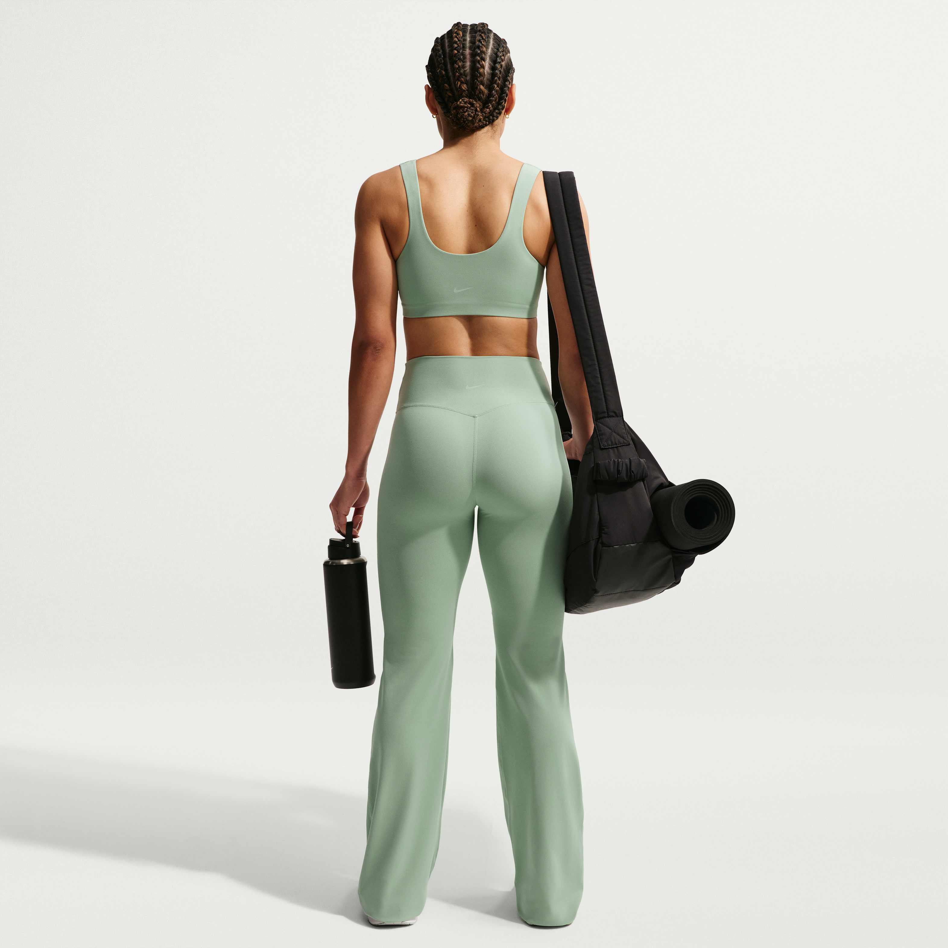 Nike Zenvy image number 4