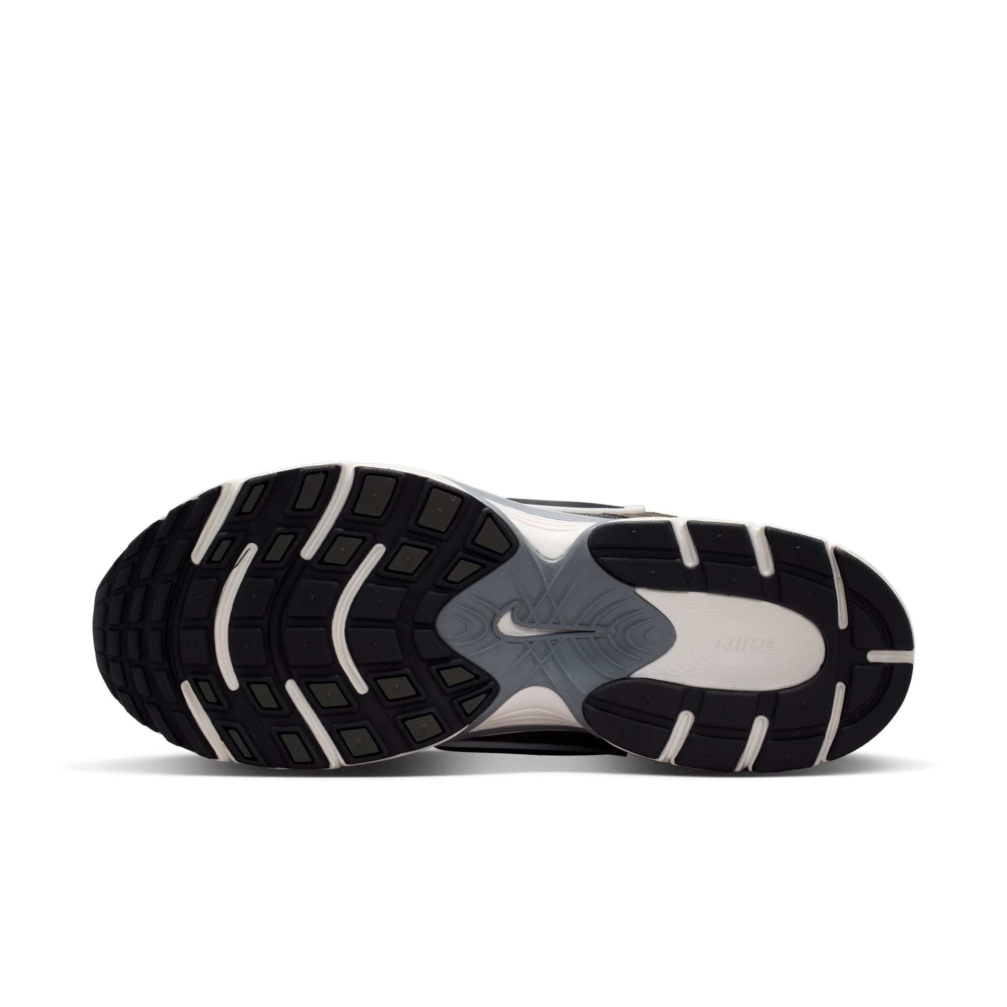 Nike V5 RNR Suede image number 7