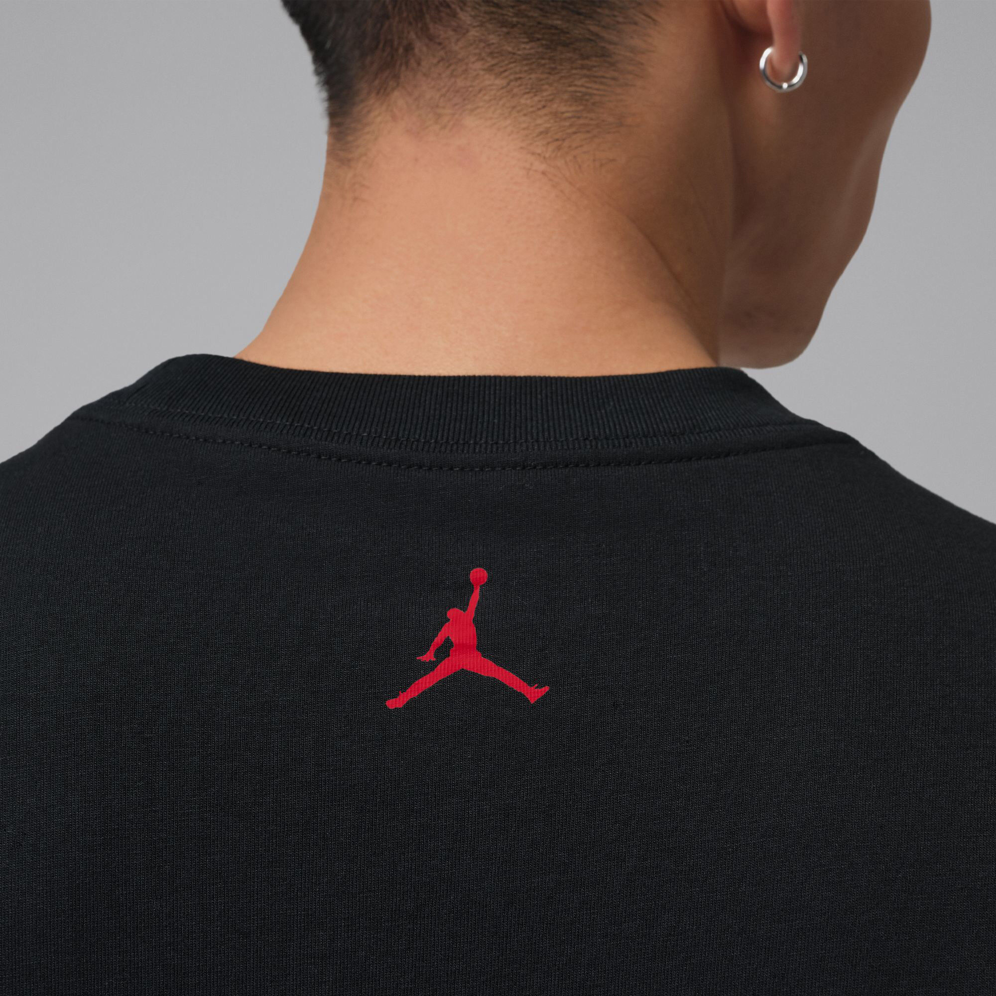 Zoom image