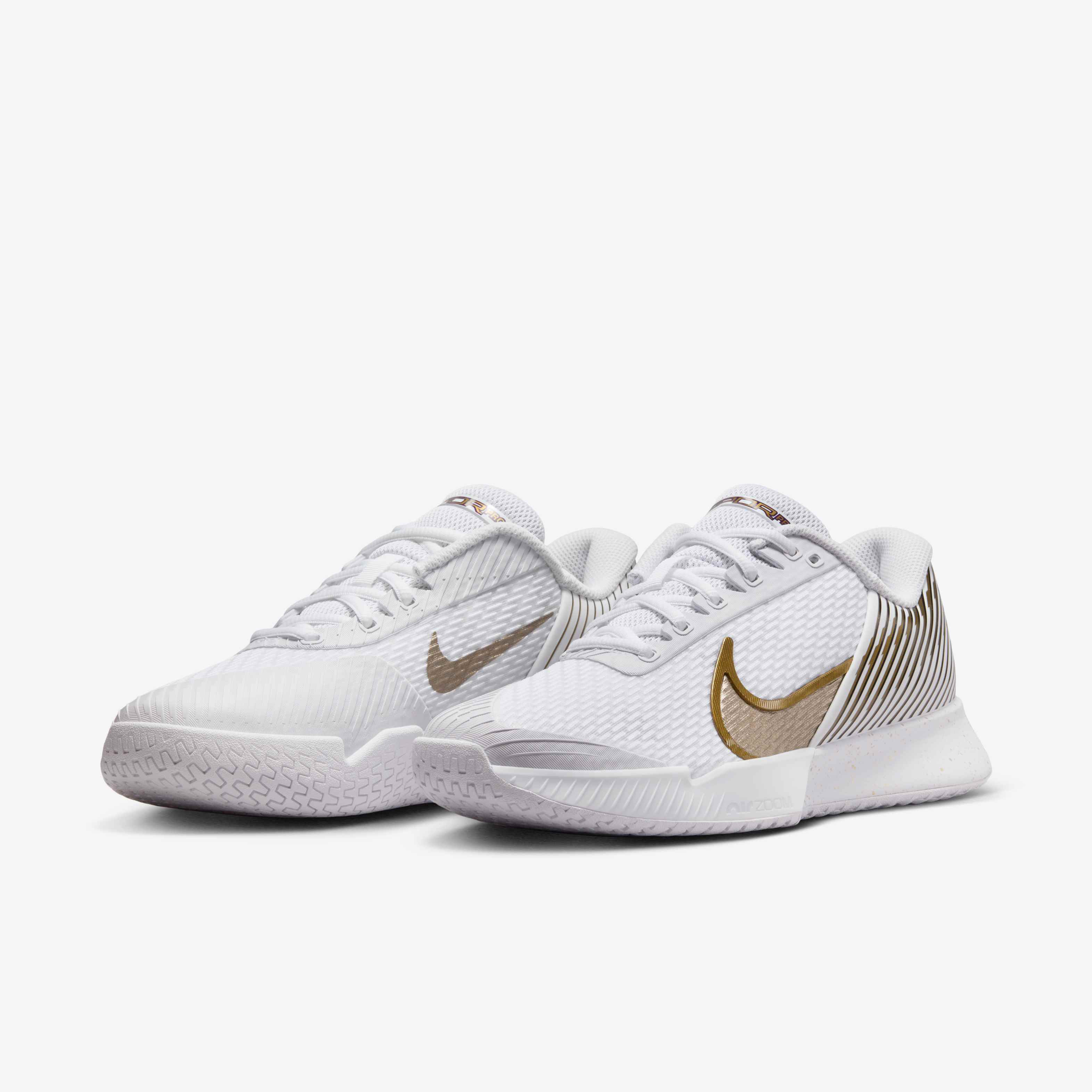 NikeCourt Vapor Pro 2 image number 4