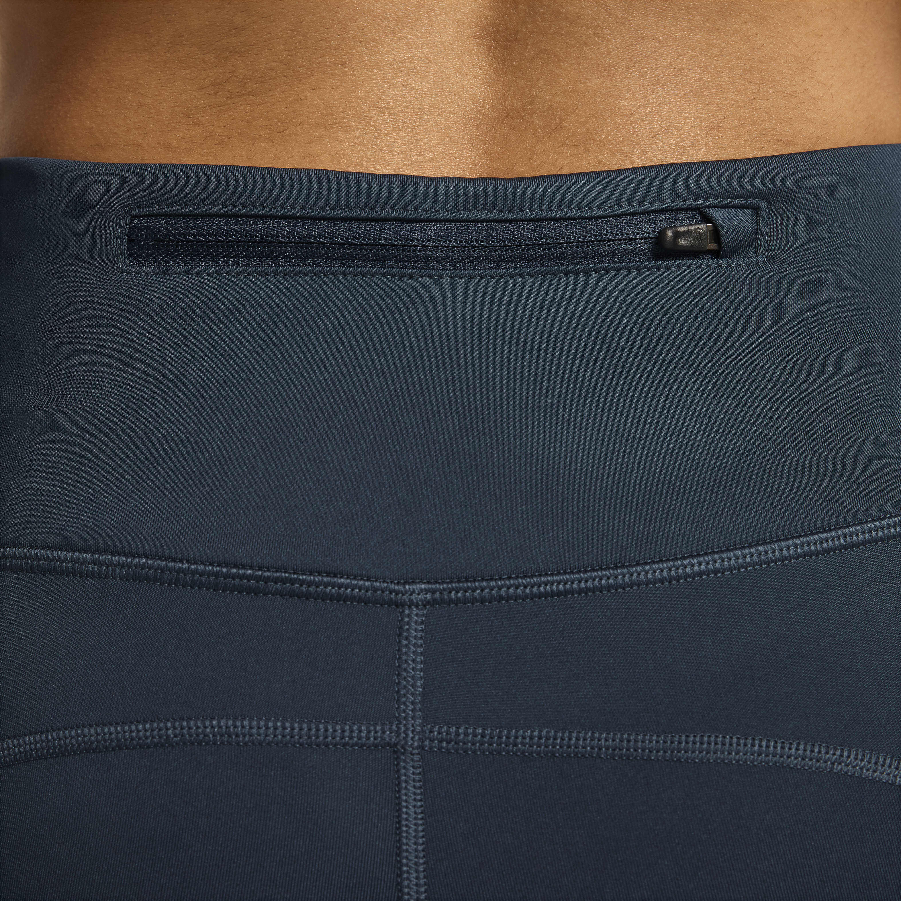 نايكي فاست image number 4