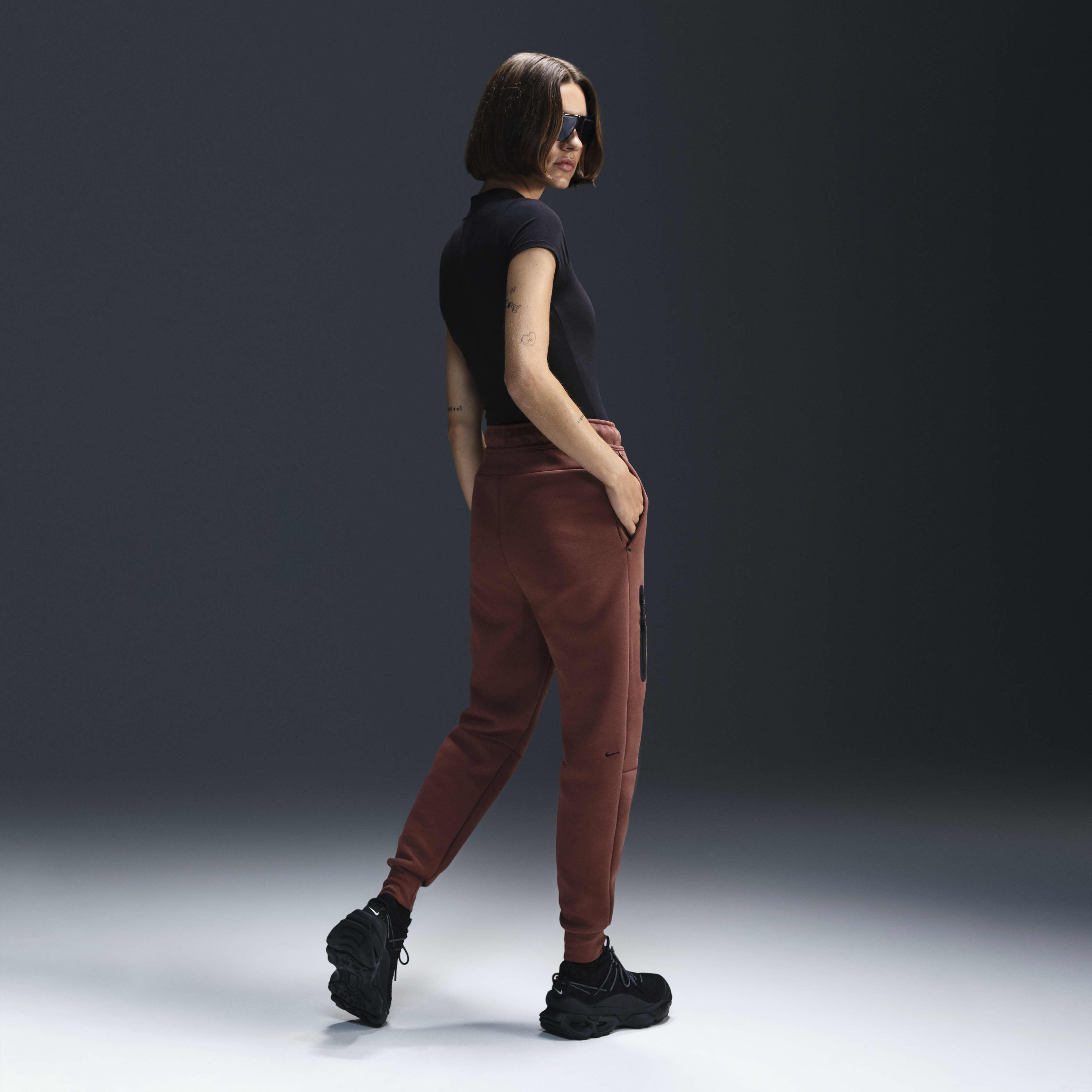 Nike Sportswear Tech Fleece image number 3