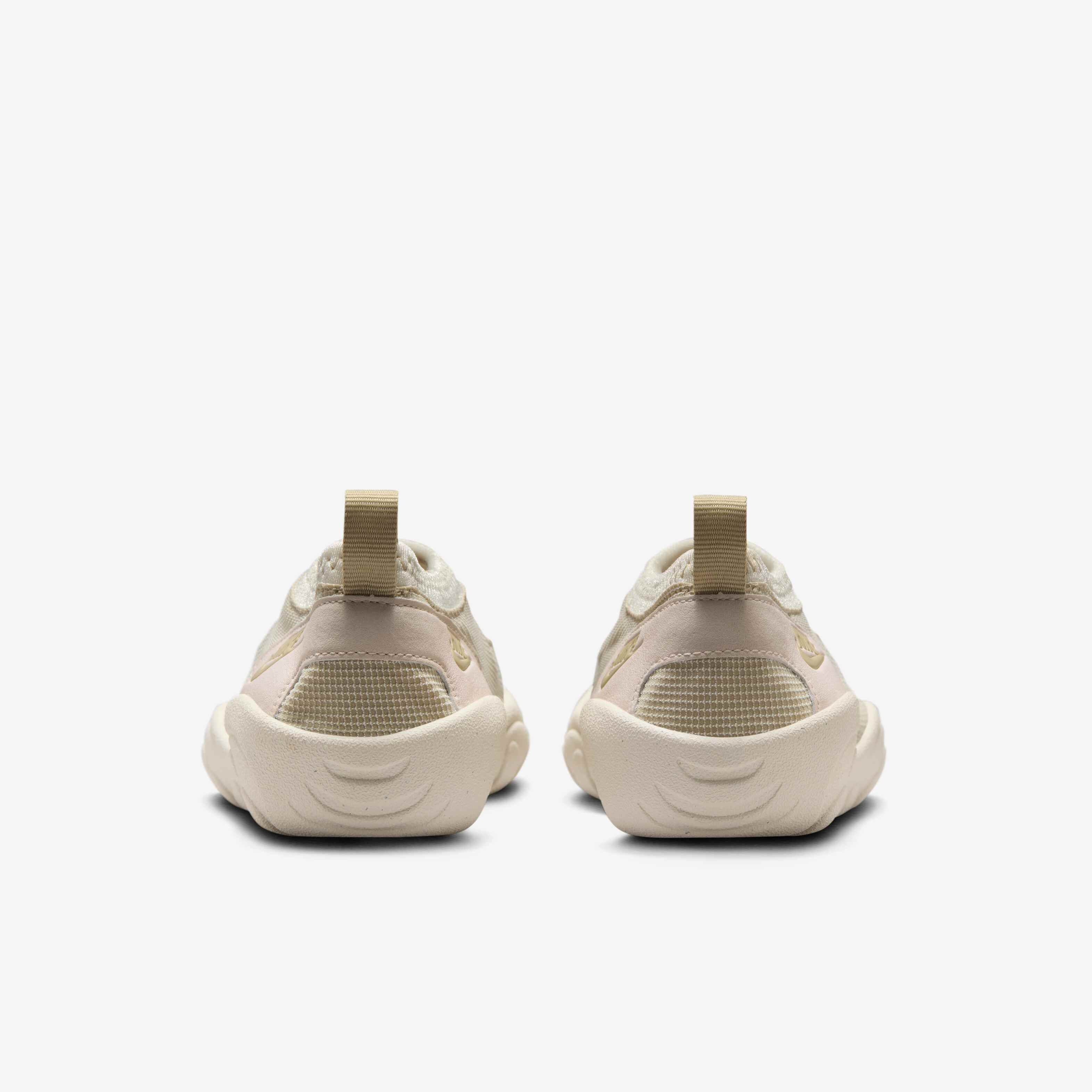 Nike Aqua Turf image number 5