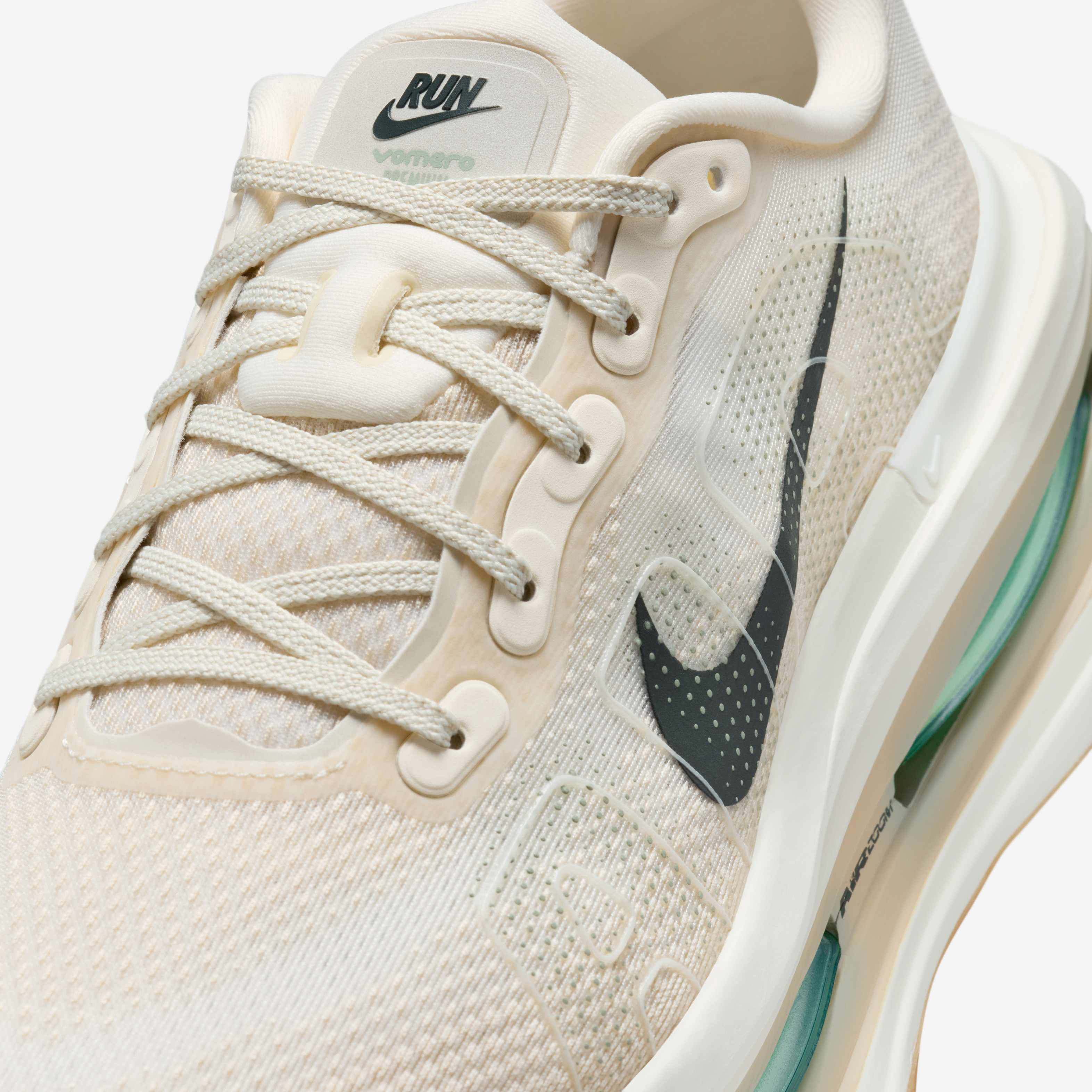 Nike Vomero Premium image number 6