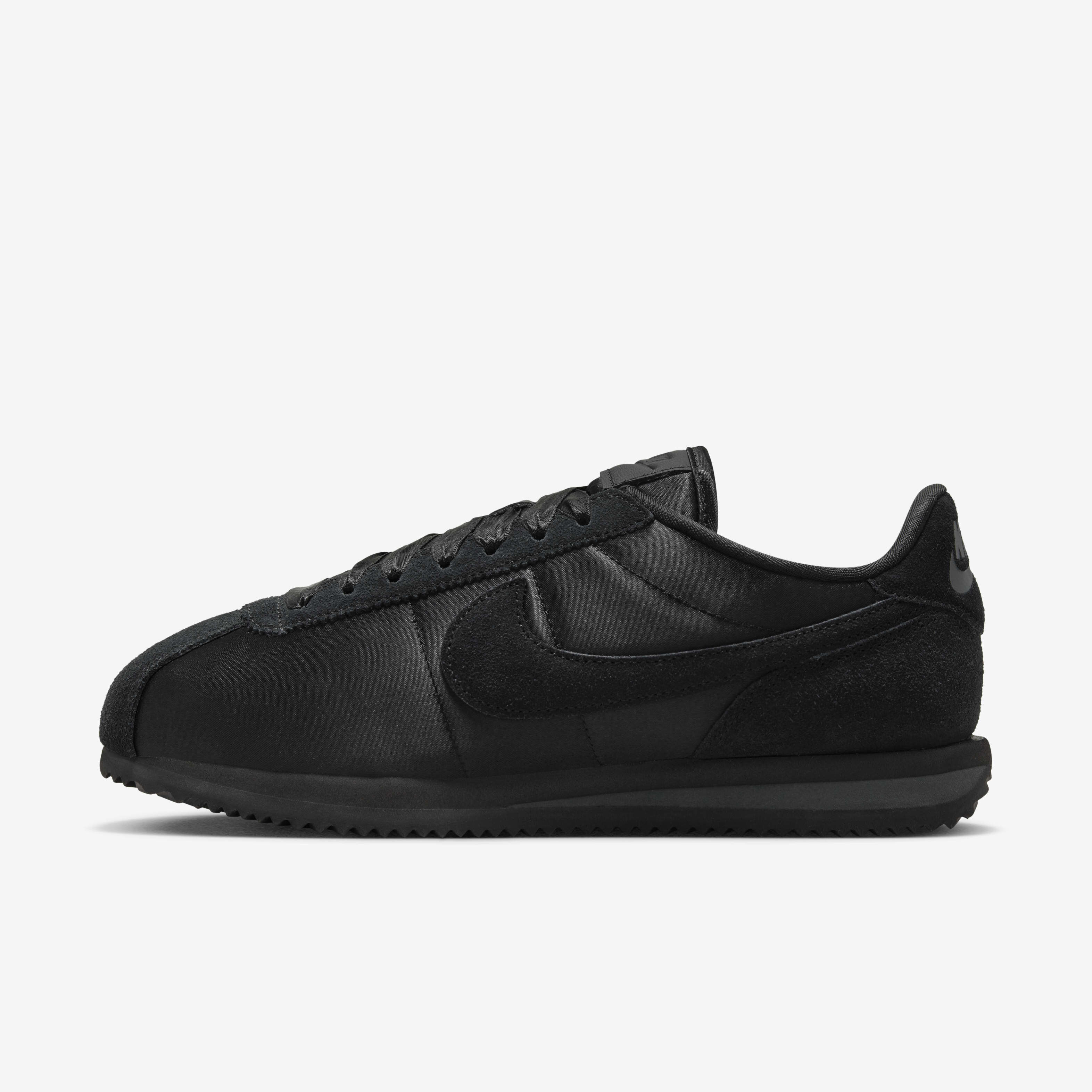 Nike cortez uae price shop