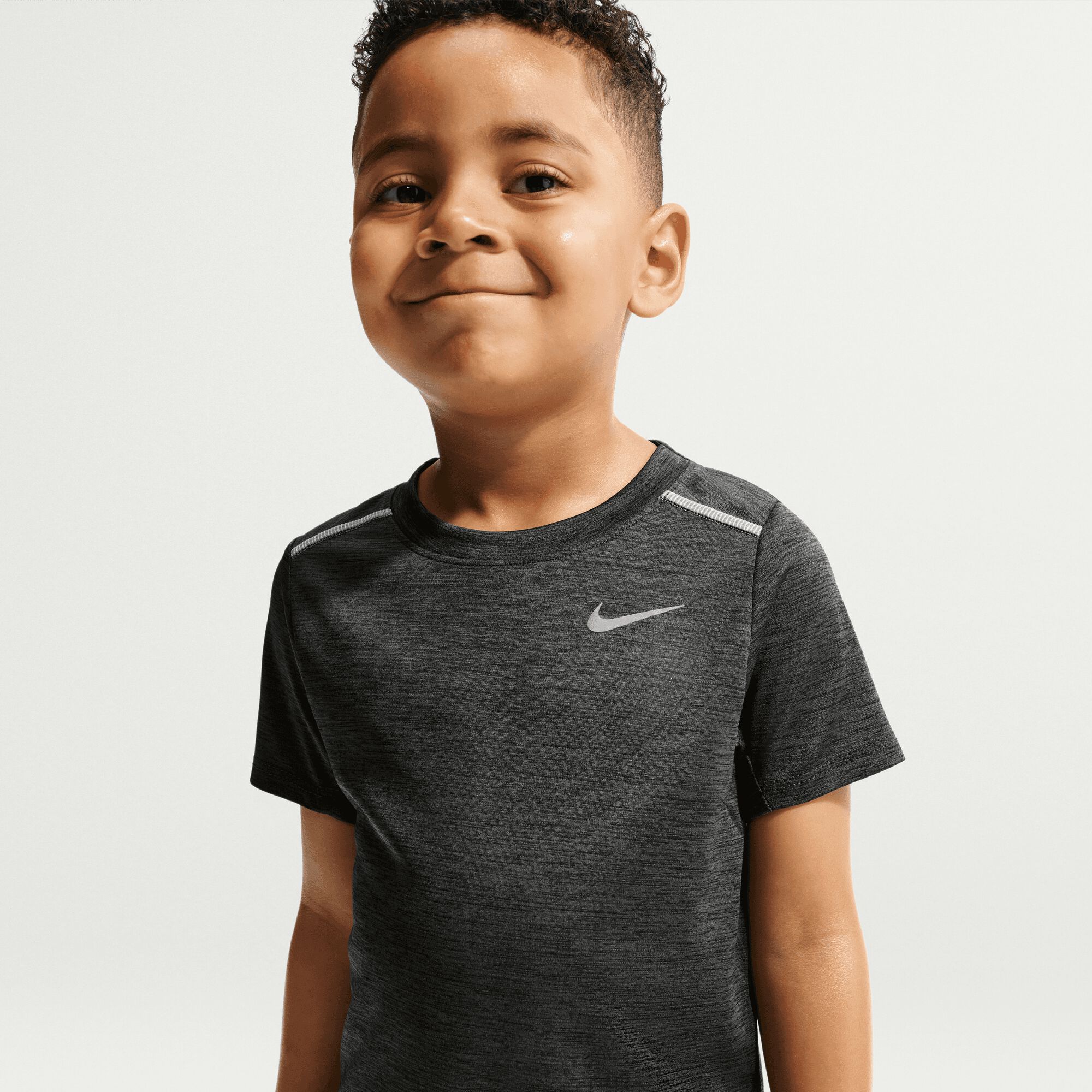Nike image number 1