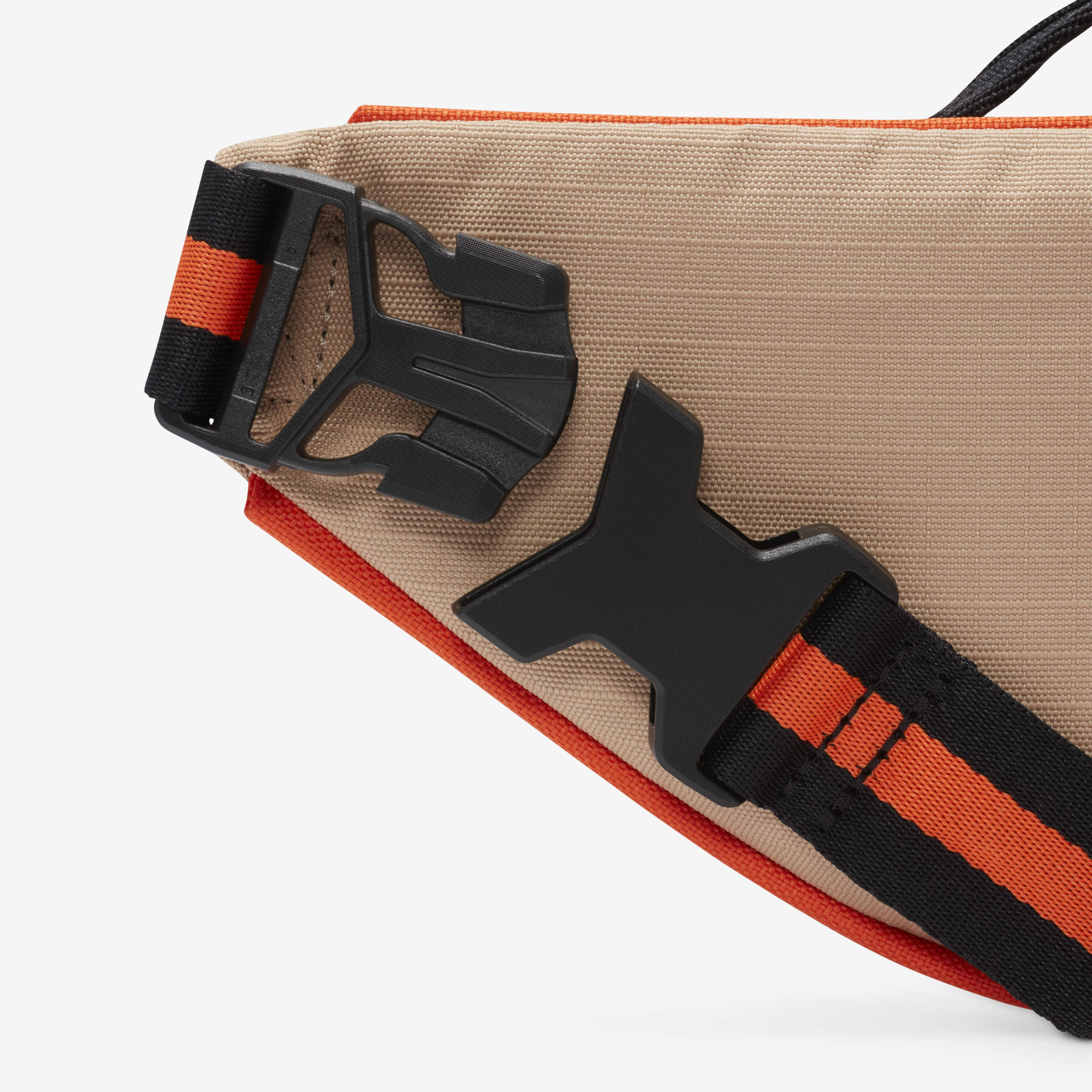 Nike Heritage image number 5