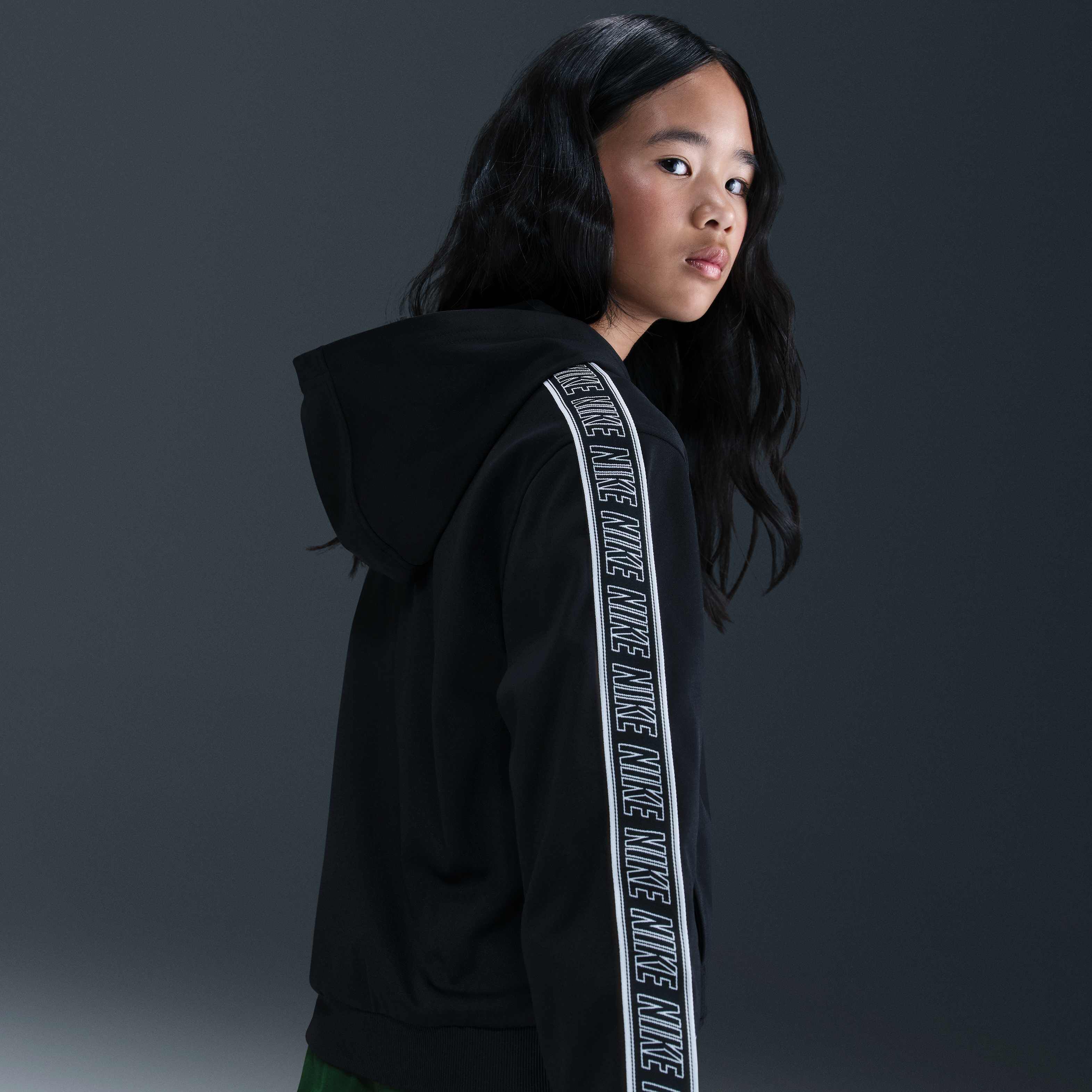 Nike Sportswear Club image number 3