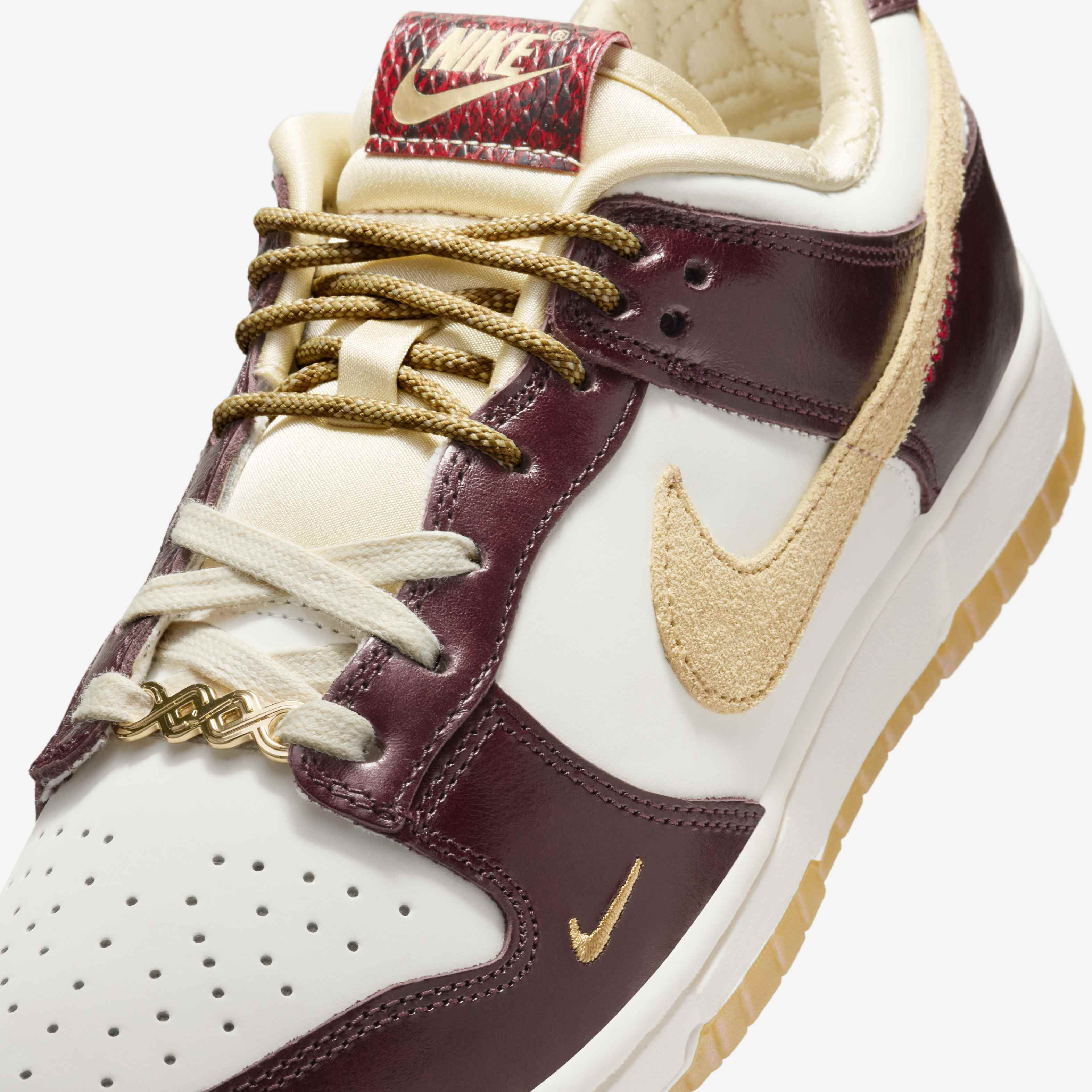 Nike Dunk Low LX image number 6