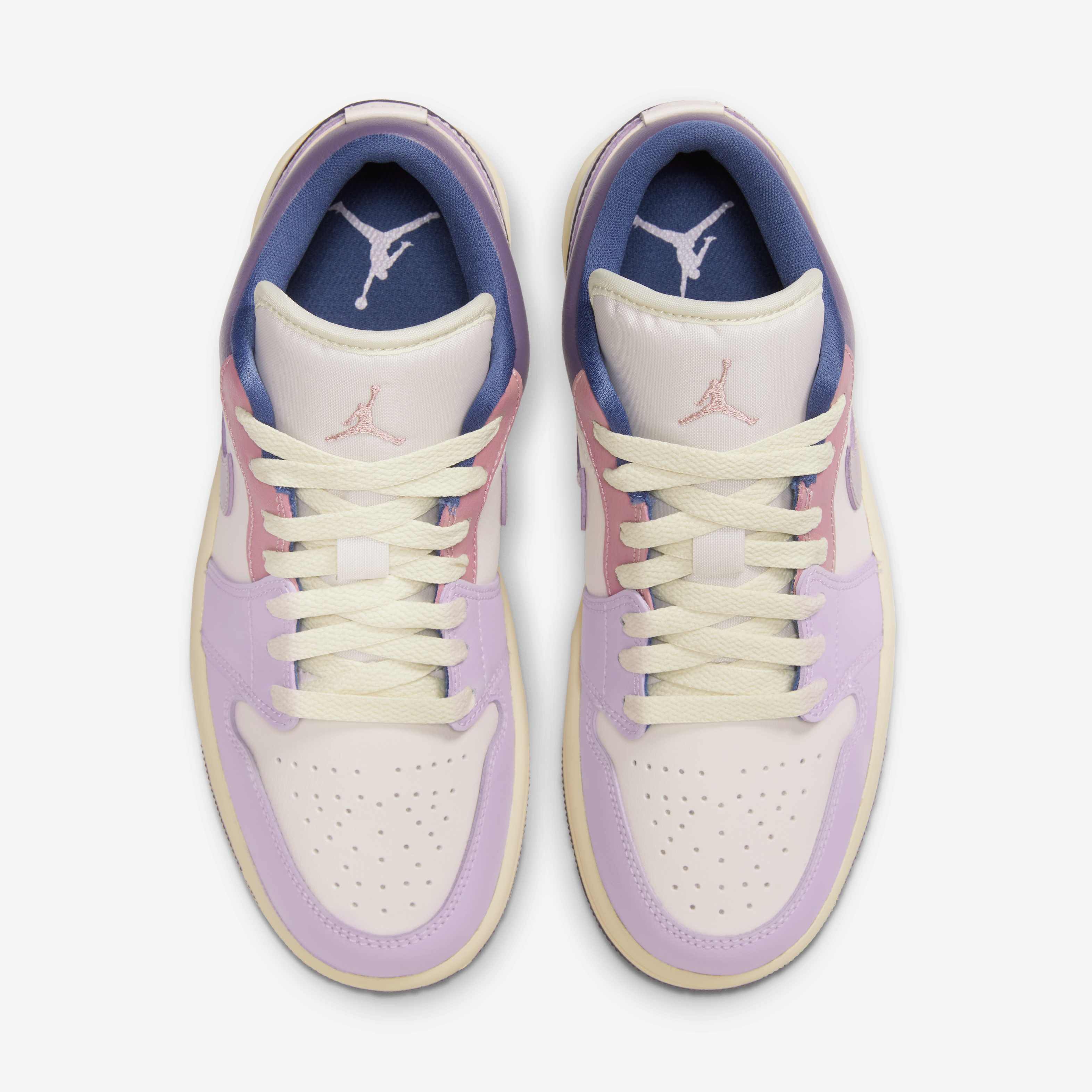 Air Jordan 1 Low image number 3