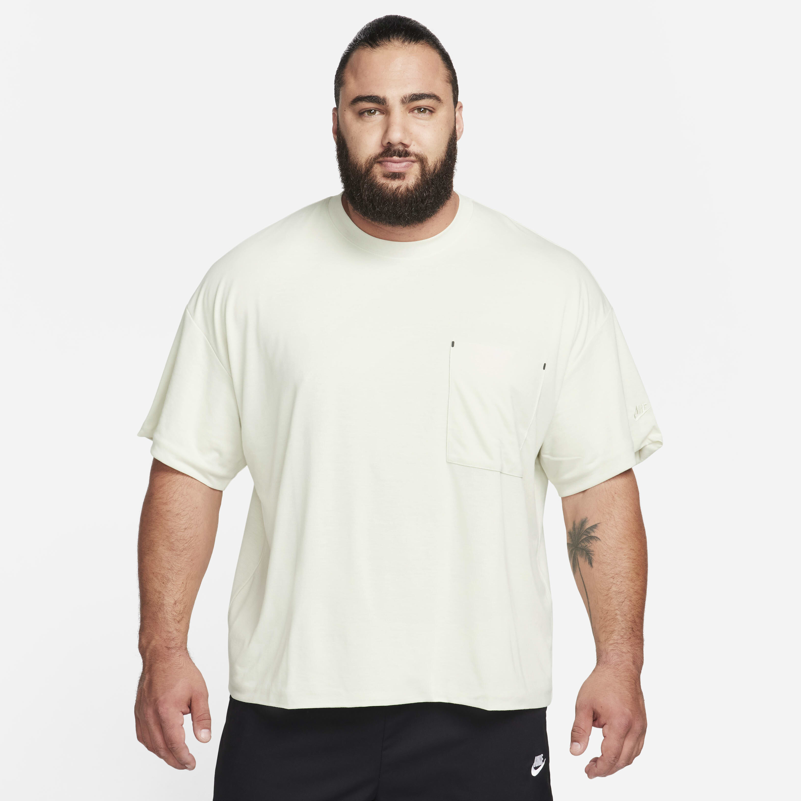 نايكي سبورتسوير تك باك image number 8