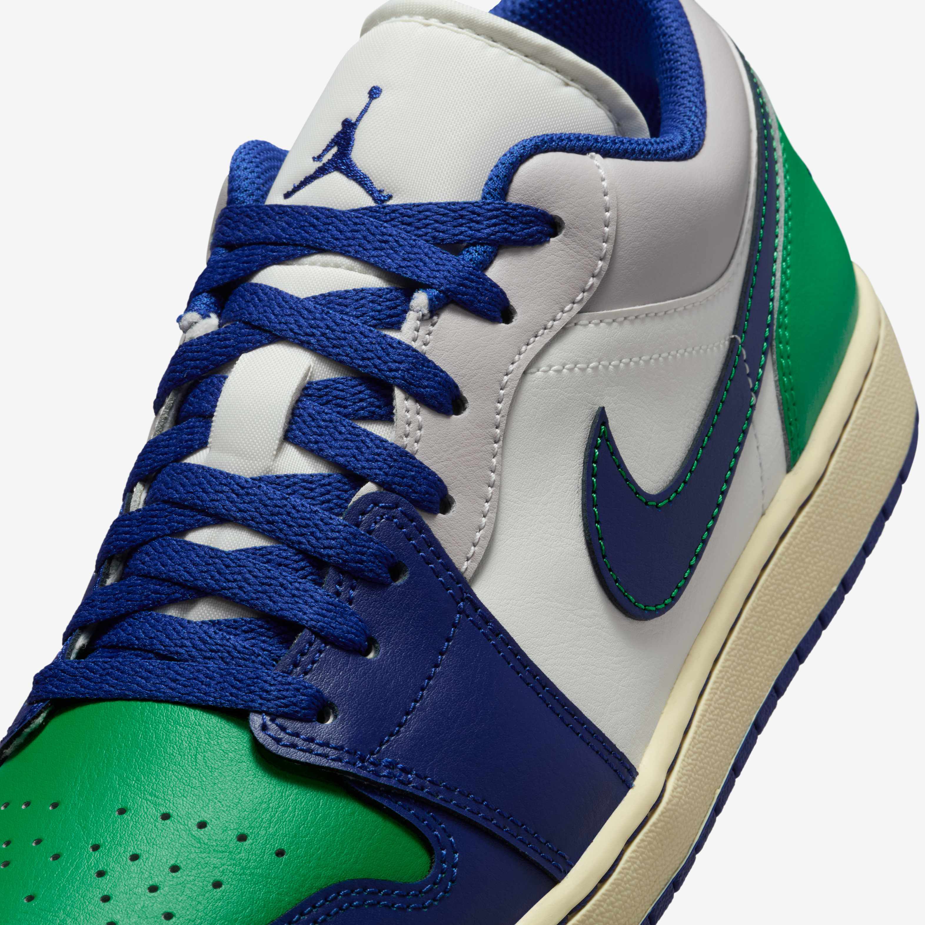 Air Jordan 1 Low image number 6