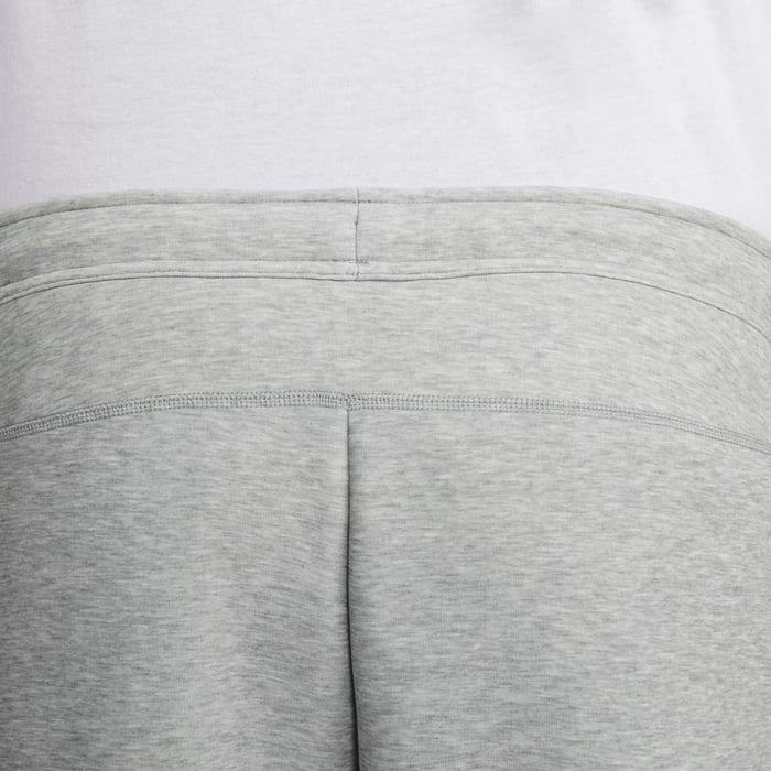 Nike Sportswear Tech Fleece image number 17 Nike Sportswear Tech Fleece image number 17