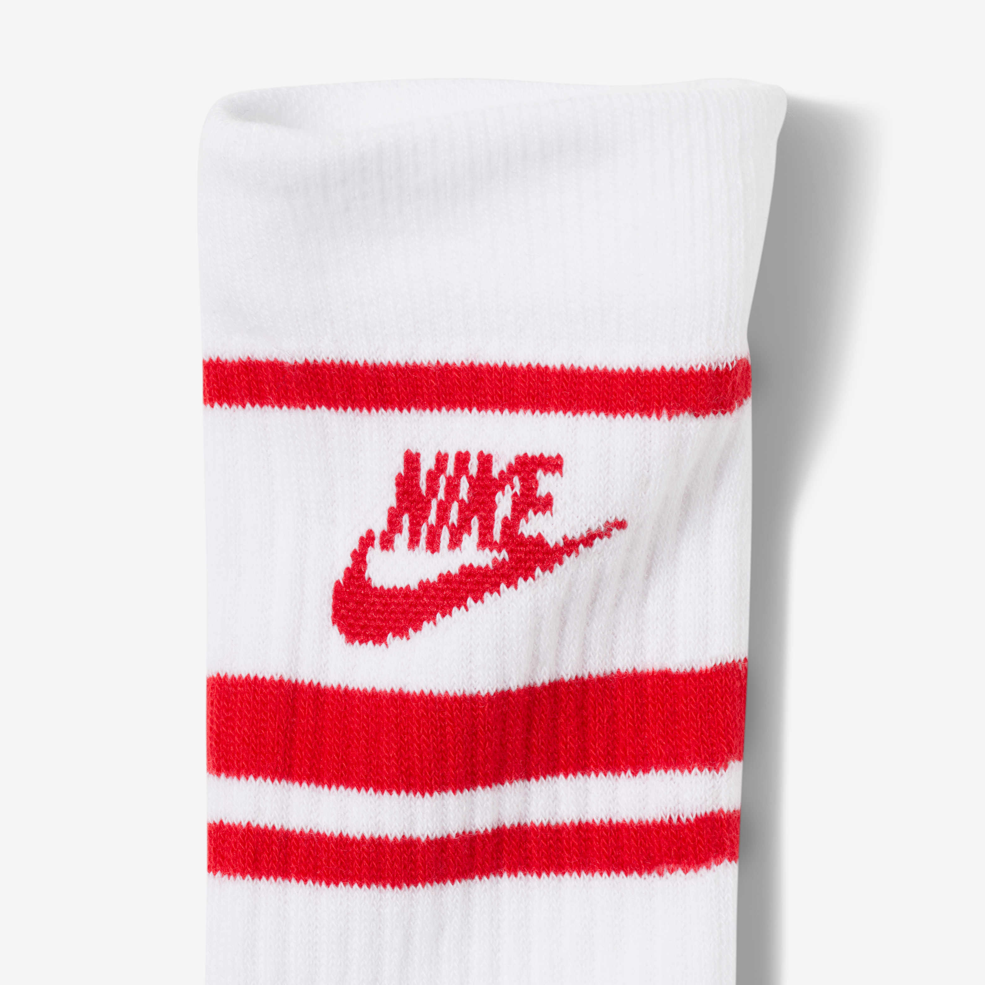 Nike Sportswear Dri-FIT Everyday Essential image number 1