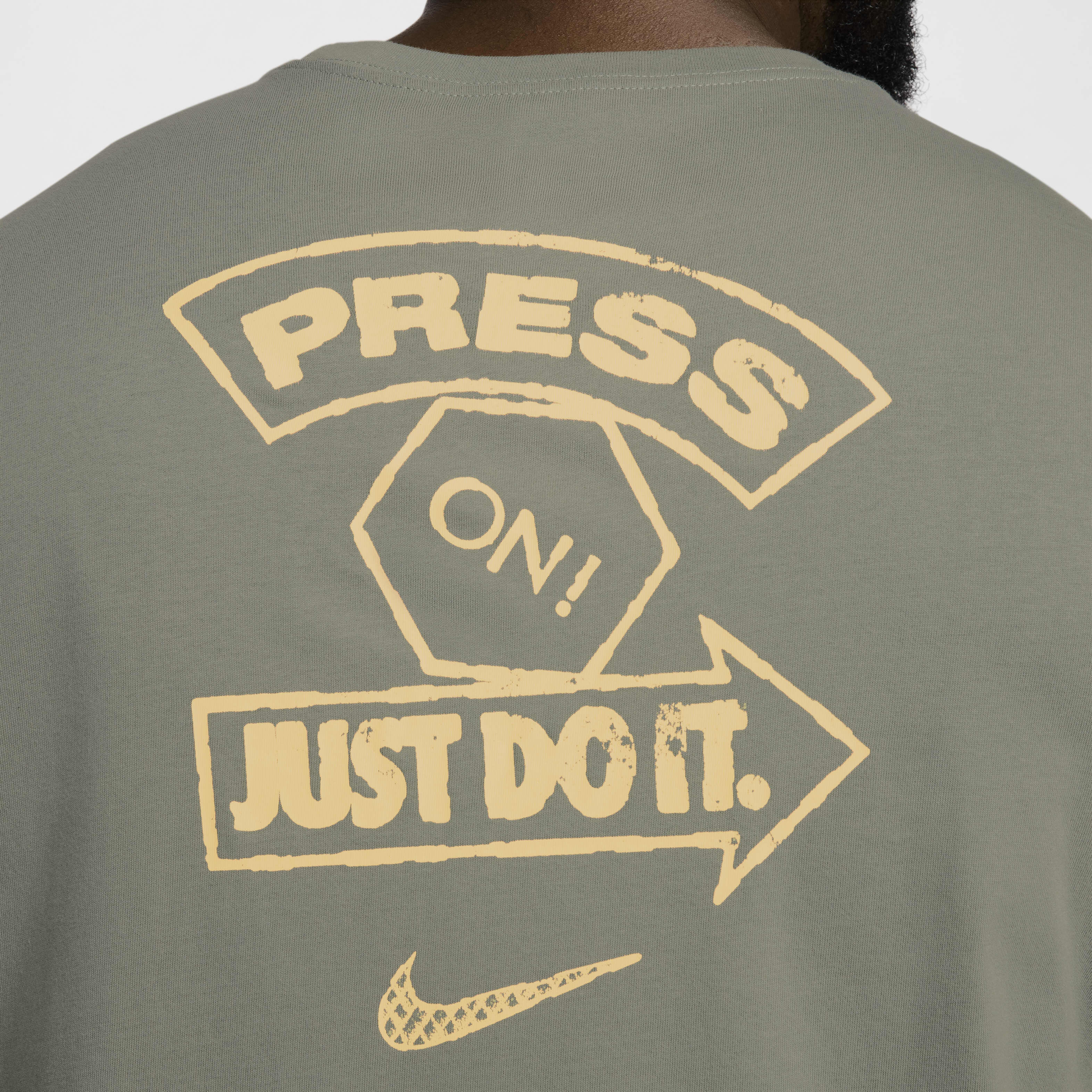 Nike image number 10